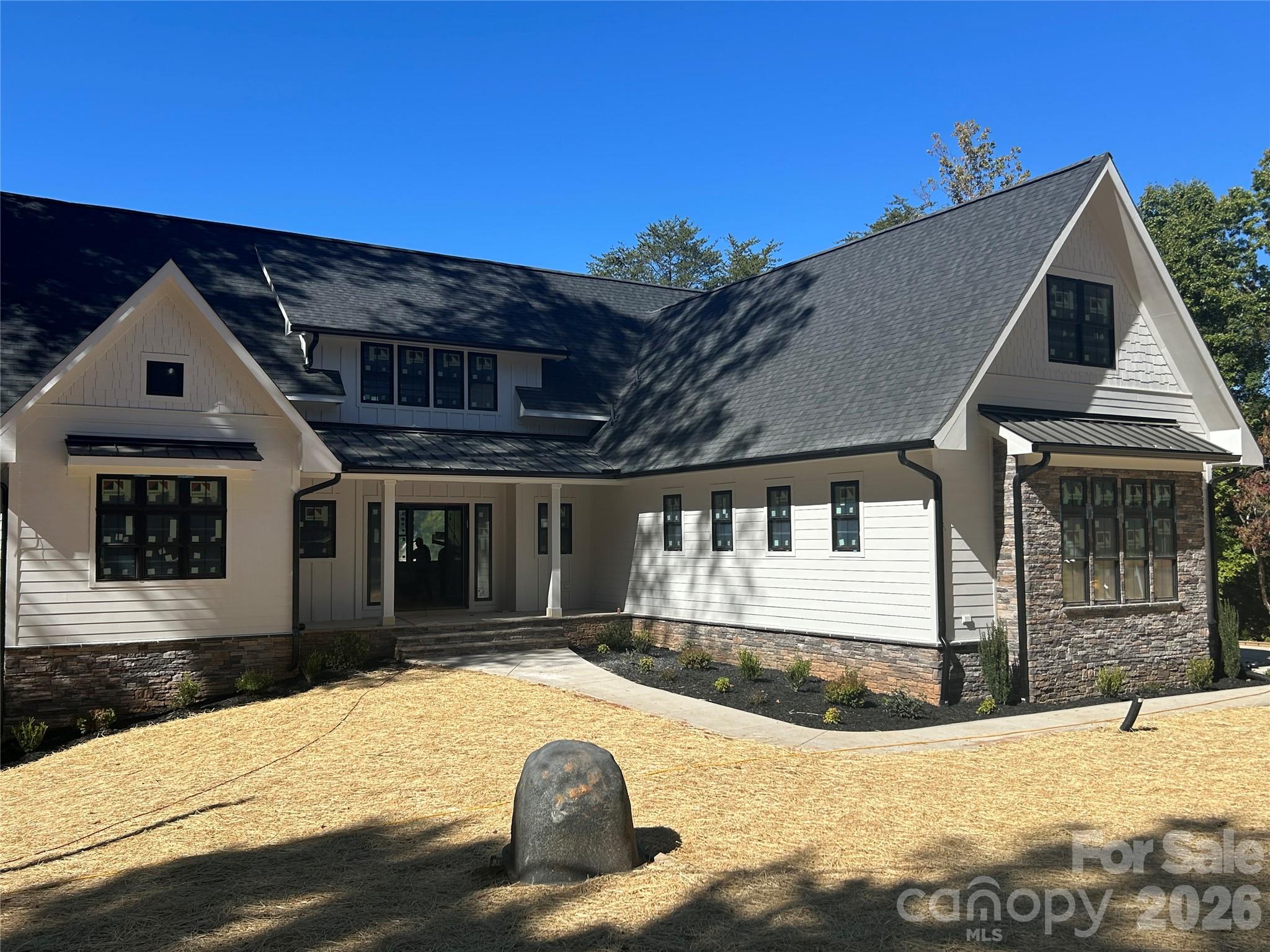 541 Kemp Road Property Photo 2