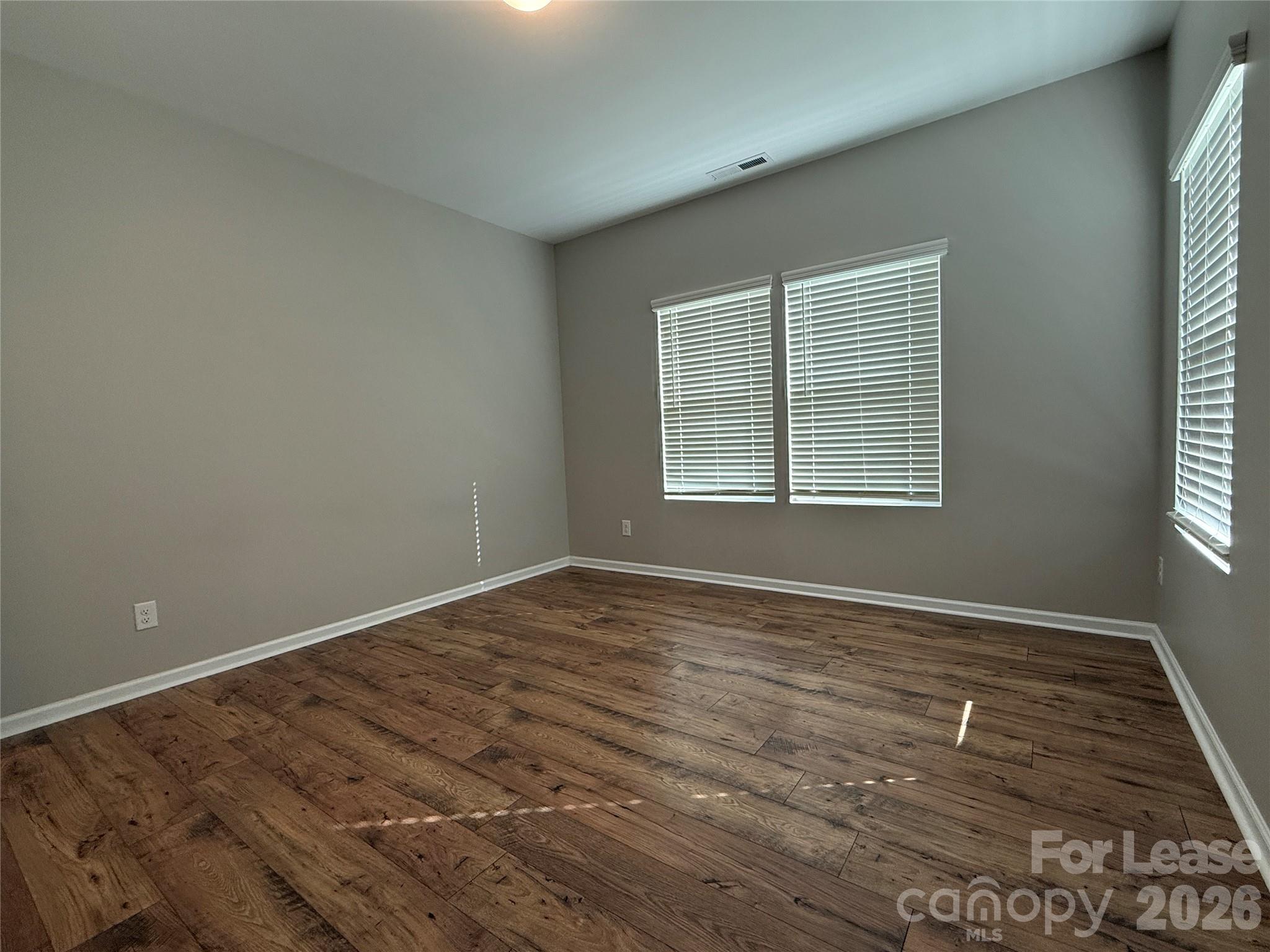 201 Old Harbor Drive Property Photo 27
