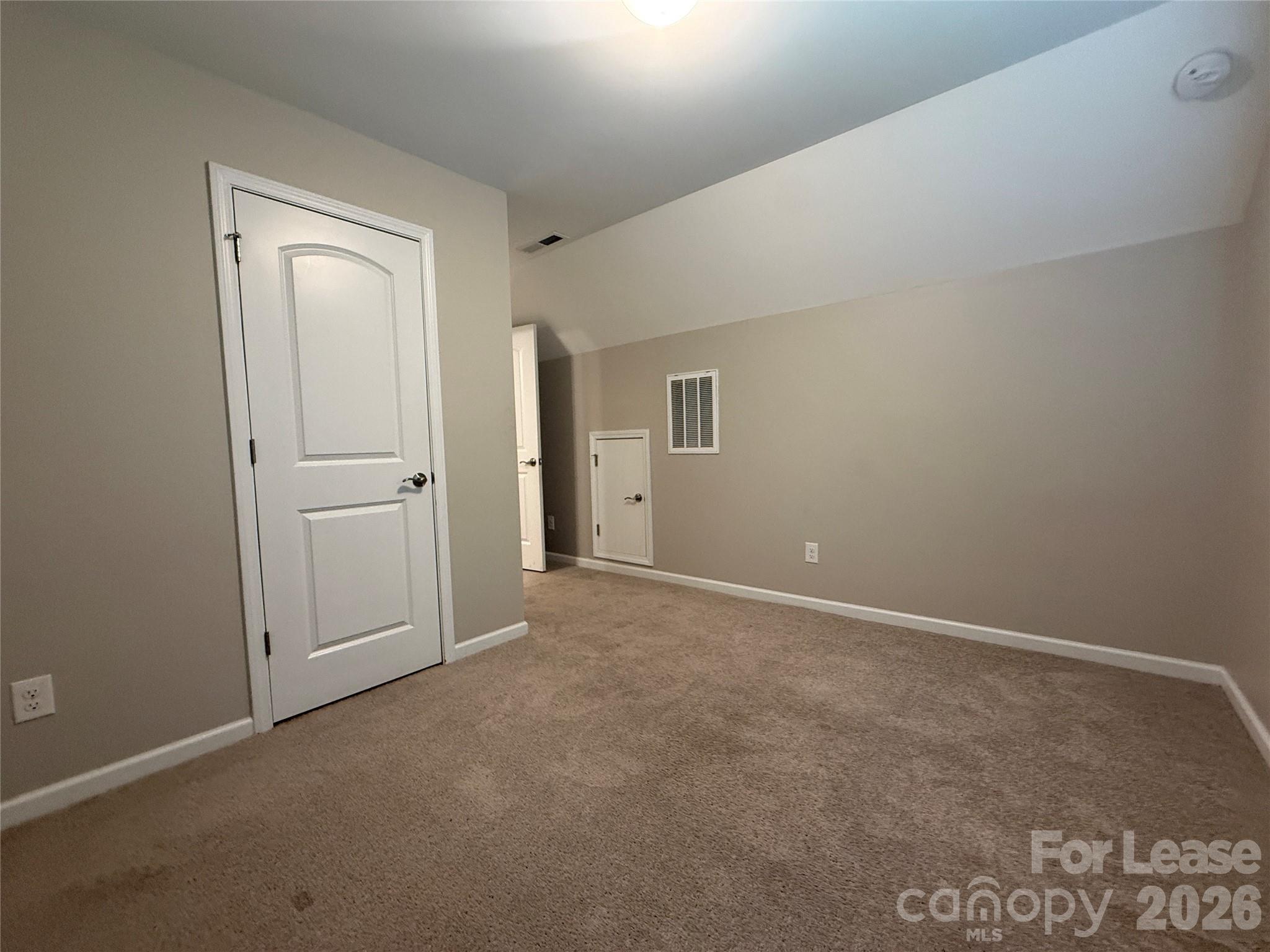 201 Old Harbor Drive Property Photo 36