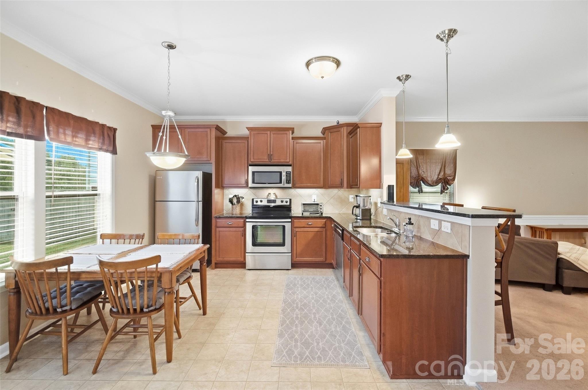 2516 Impatien Drive Property Photo 1