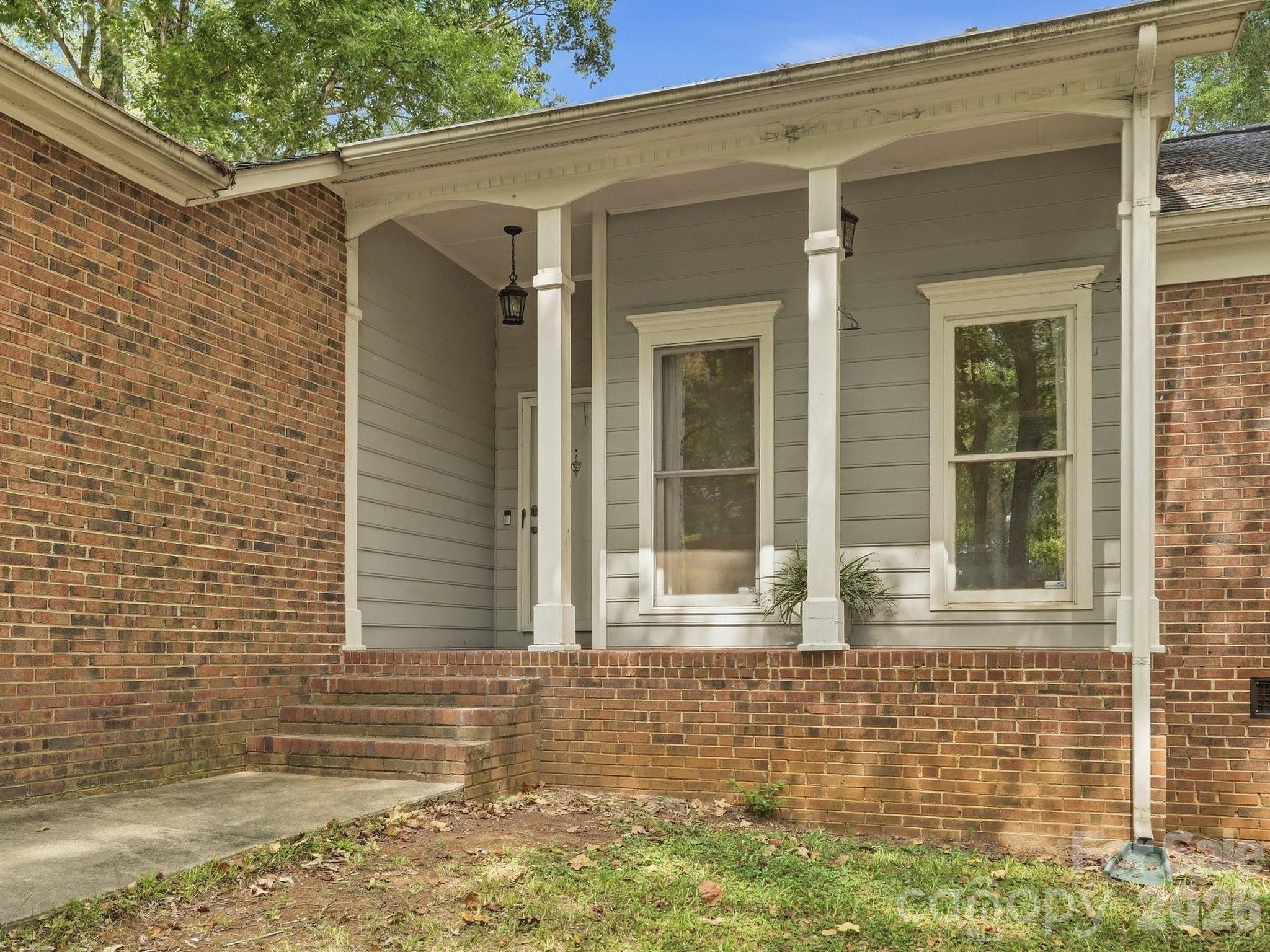 504 Birnamwood Court Property Photo 3