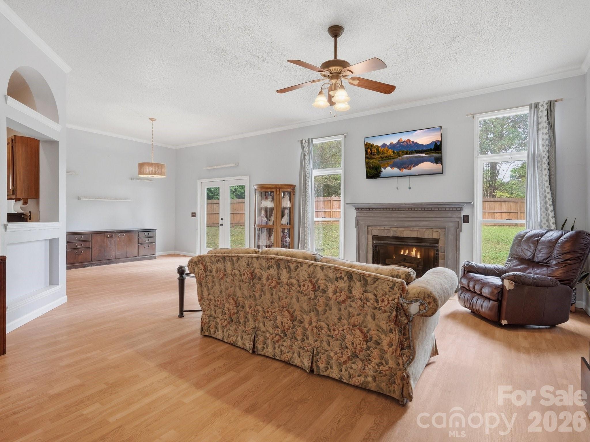 504 Birnamwood Court Property Photo 8