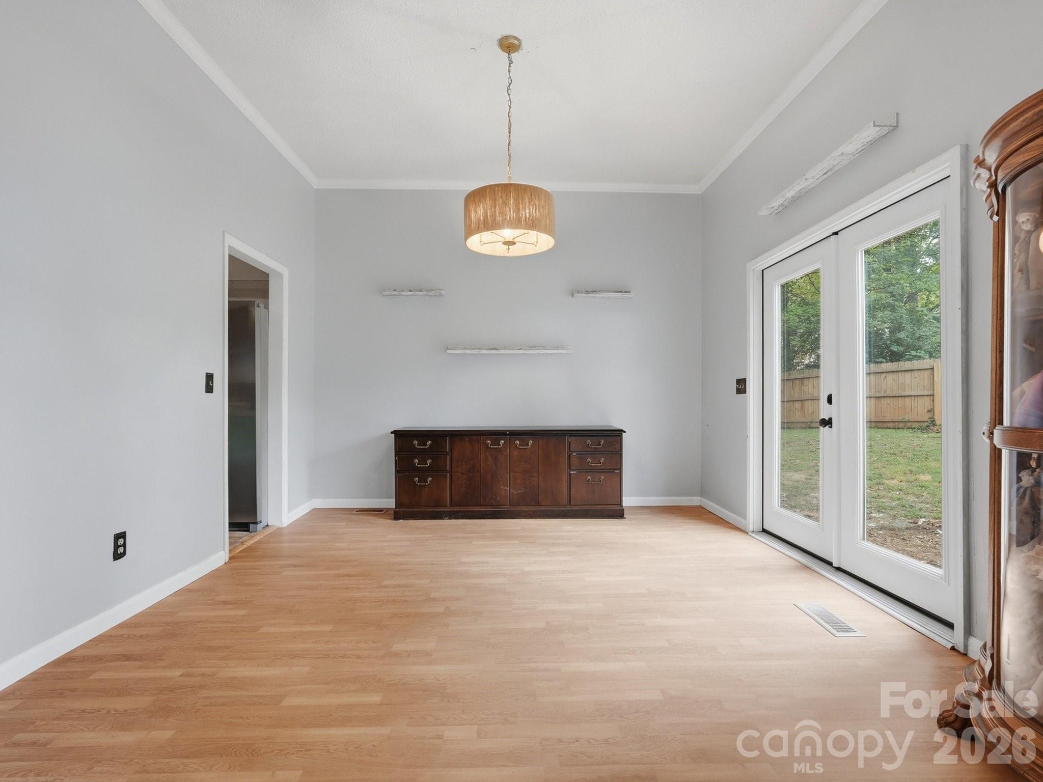 504 Birnamwood Court Property Photo 9