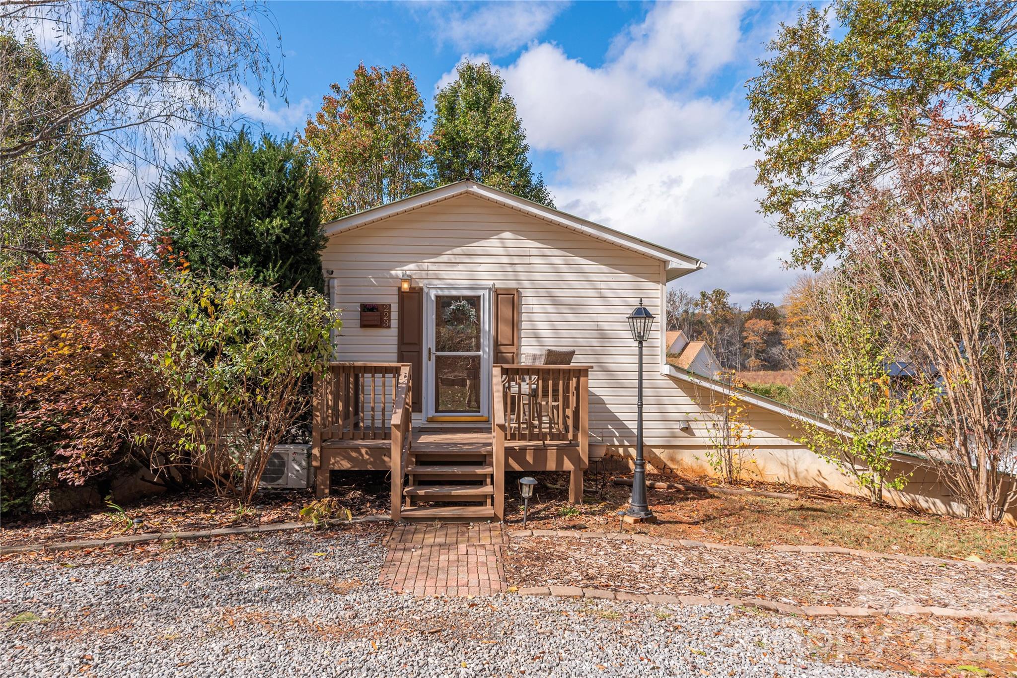 223 Davidson Road Property Photo 2