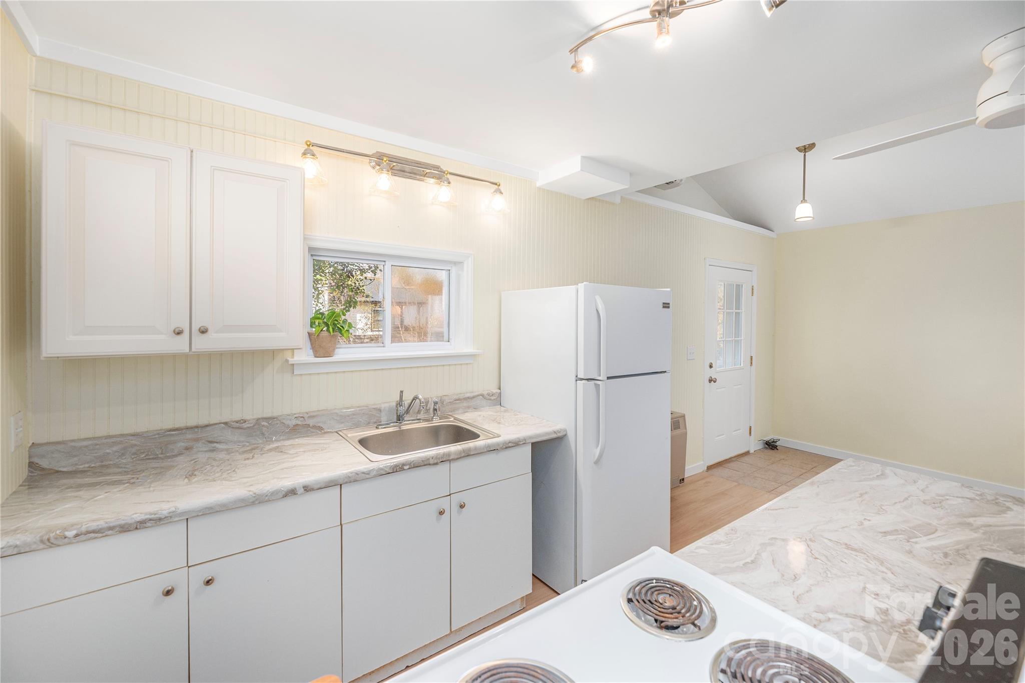 223 Davidson Road Property Photo 18
