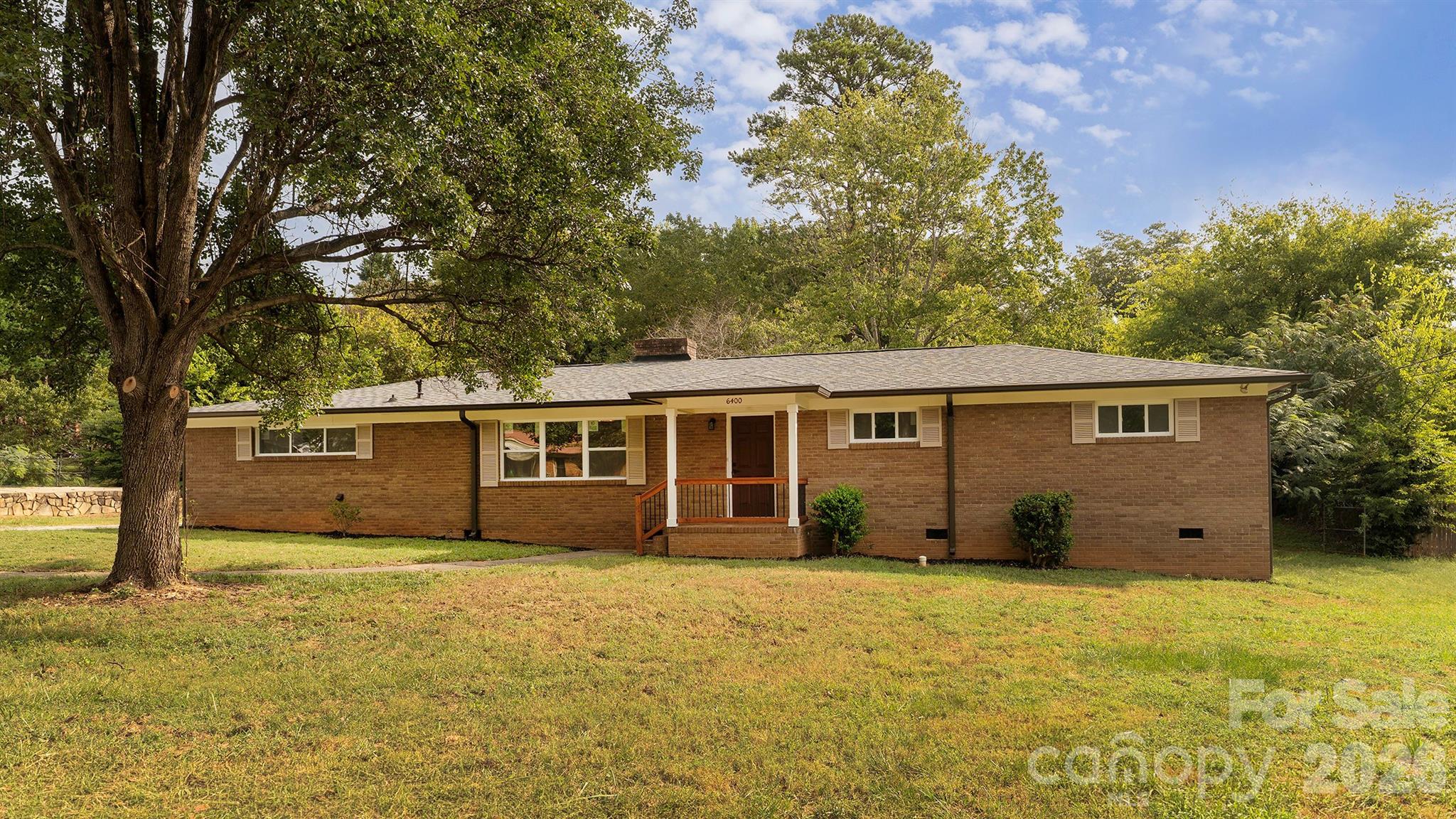6400 Elmwood Circle Property Photo 1