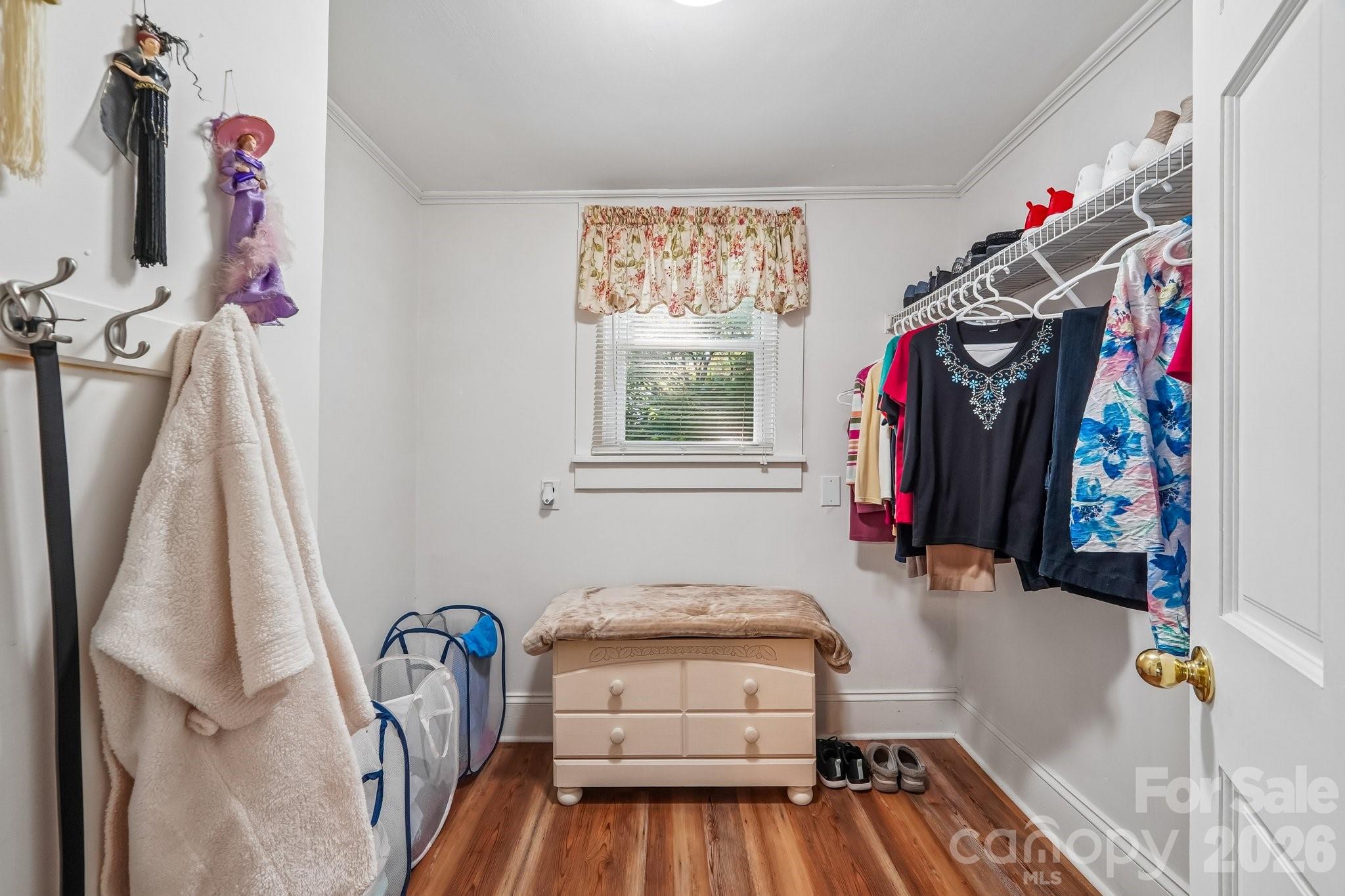 500 N Chapel Street Property Photo 22