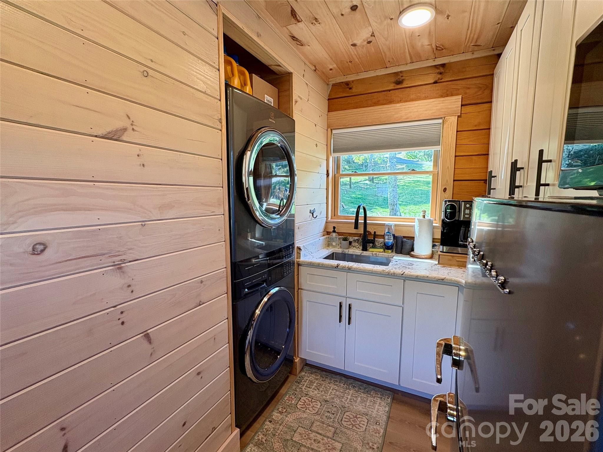 111 Almost Heaven None 24a Property Photo 7