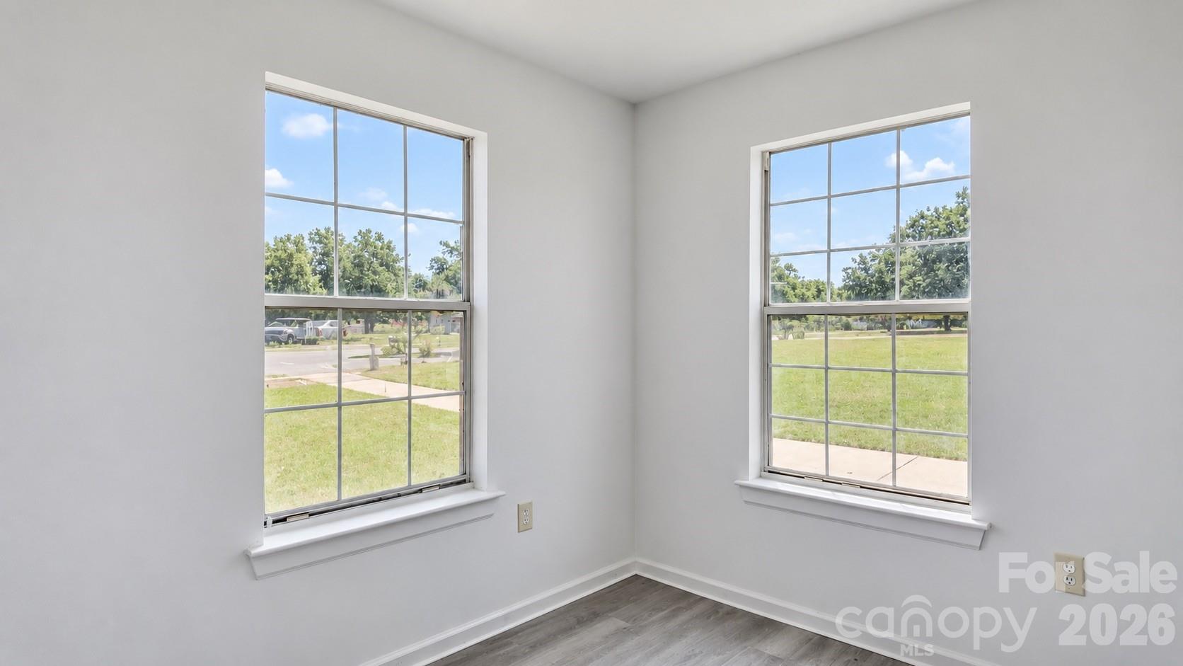 8032 Tremaine Court B Property Photo 7