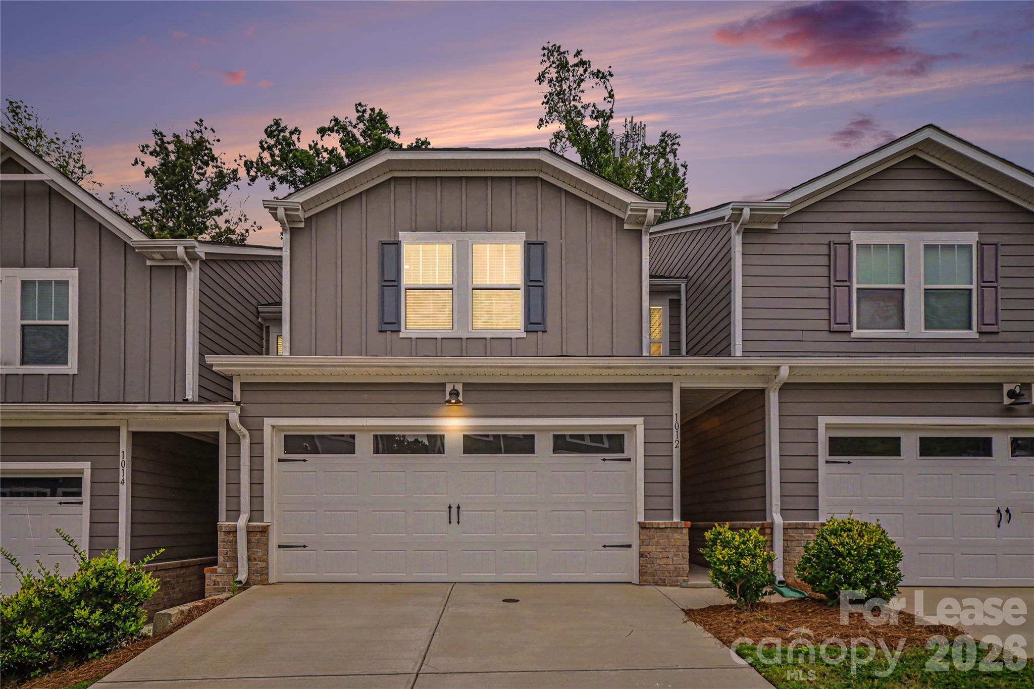 4425521 Property Photo 2