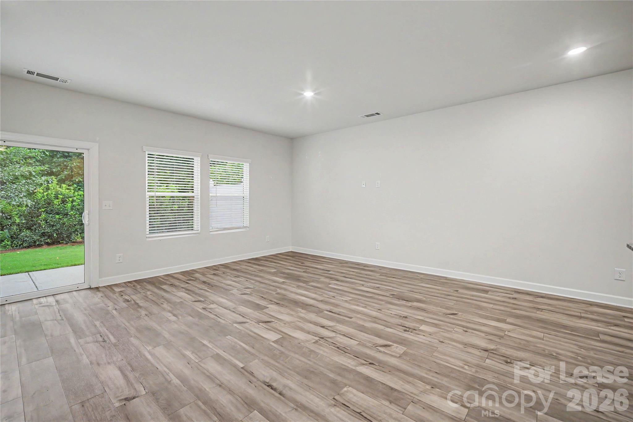 4425521 Property Photo 9
