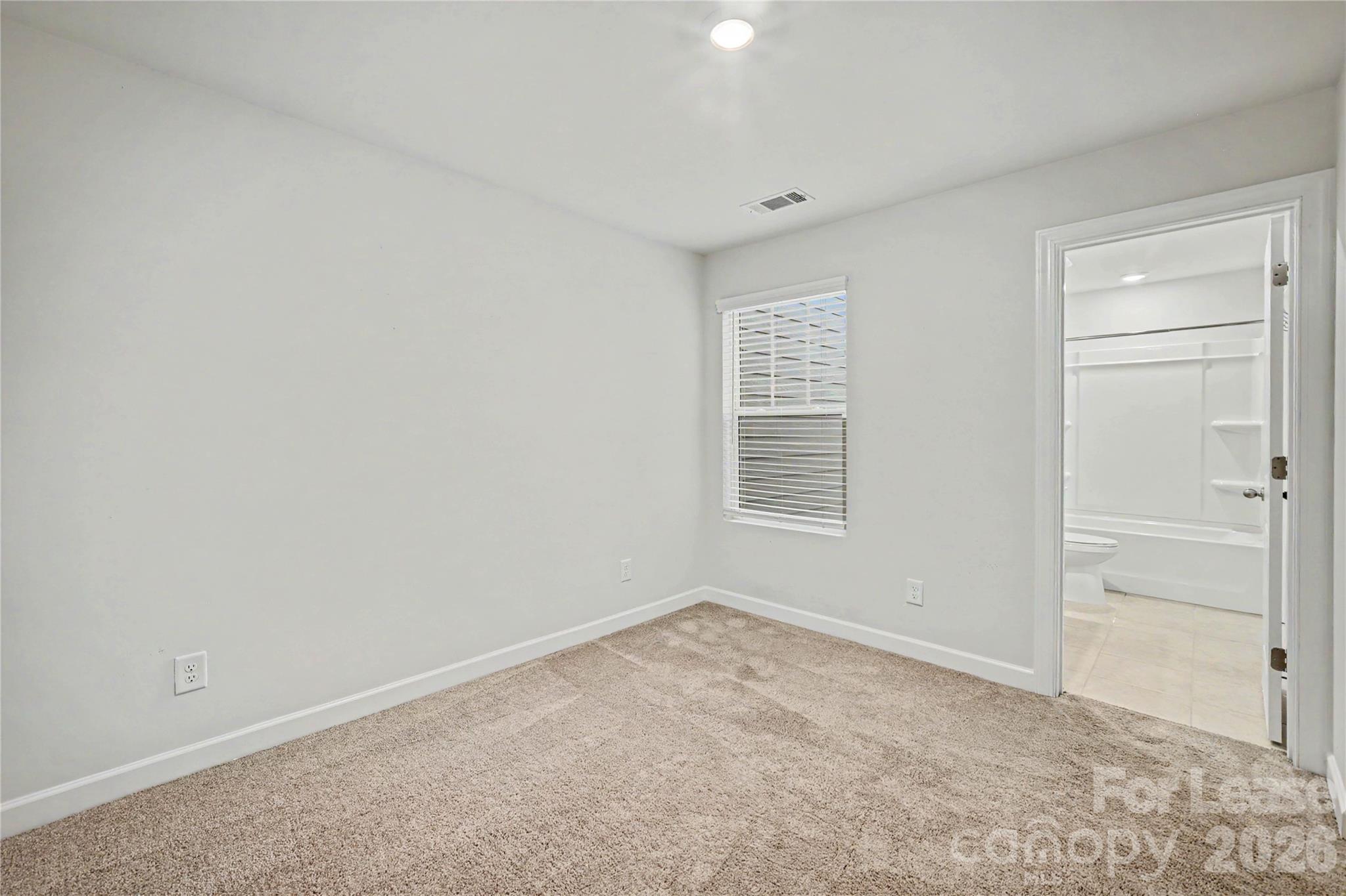 4425521 Property Photo 21