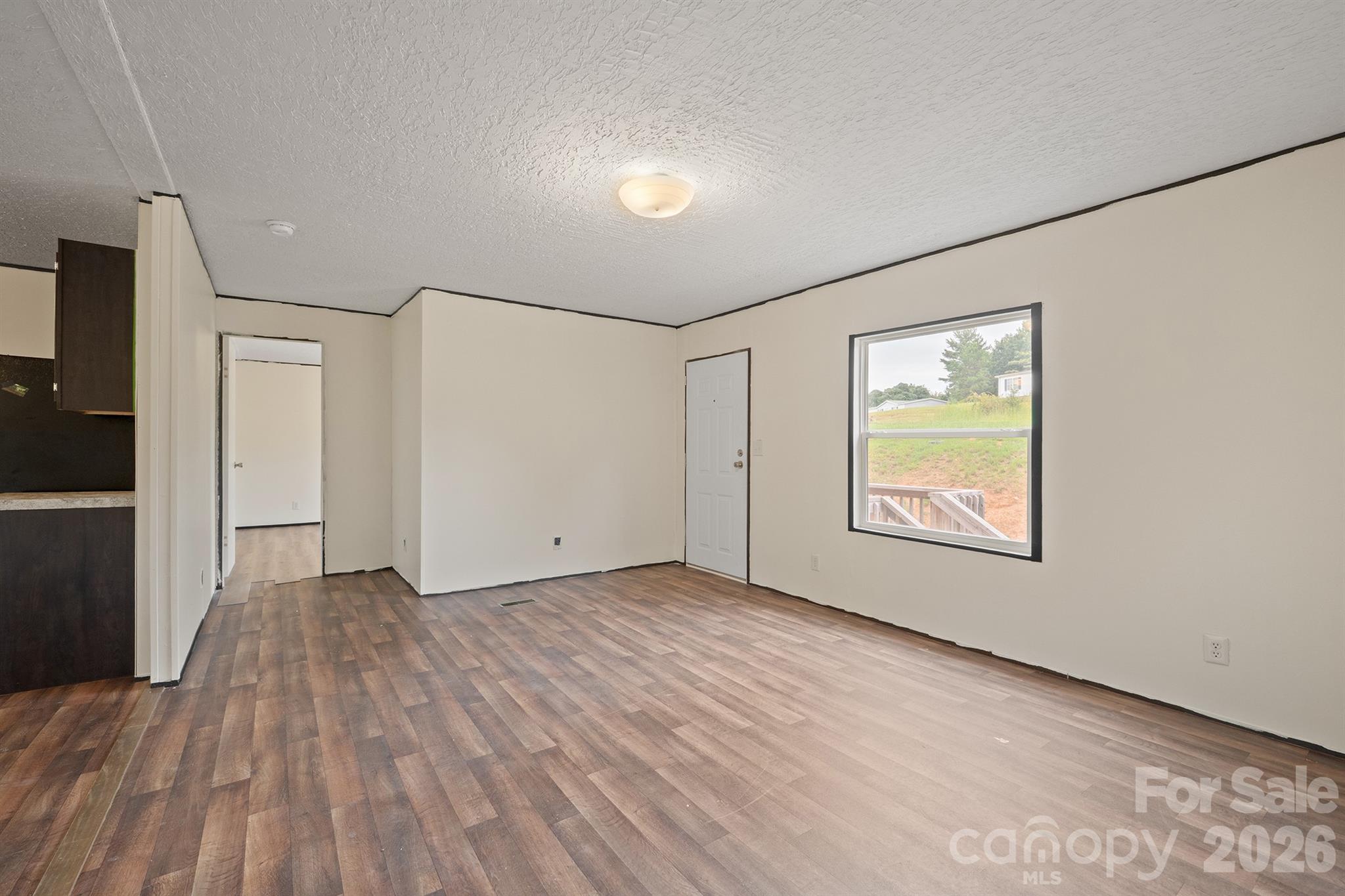 2913 Conner Circle Property Photo 6