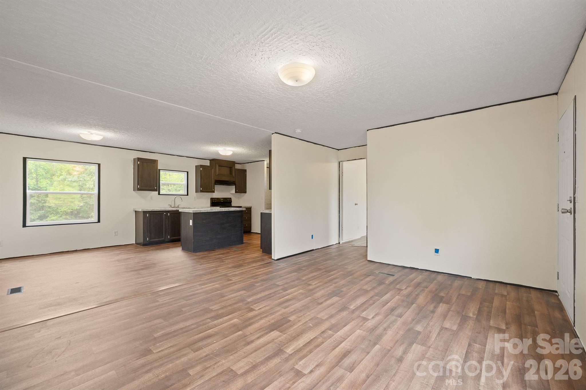 2913 Conner Circle Property Photo 7