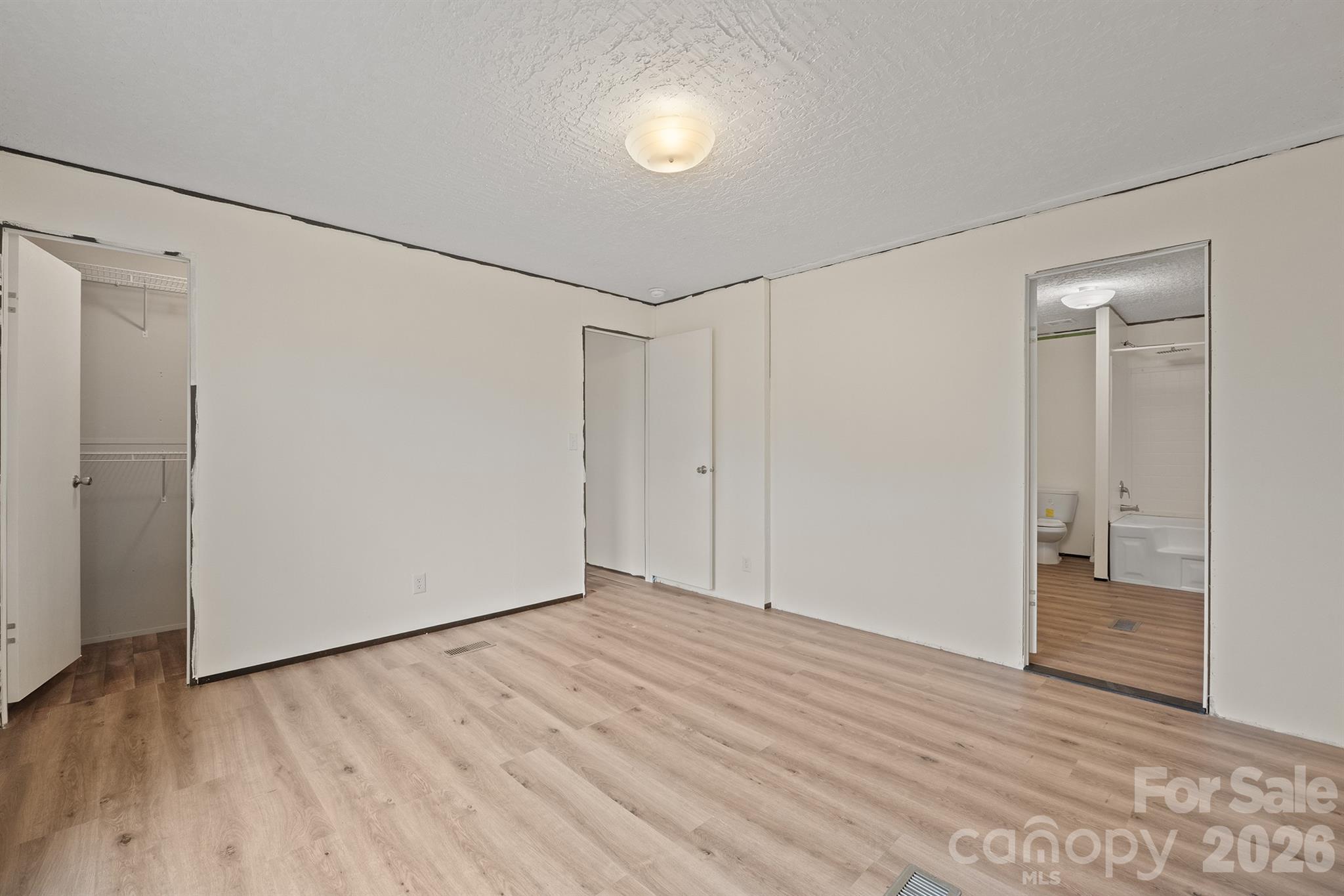 2913 Conner Circle Property Photo 24