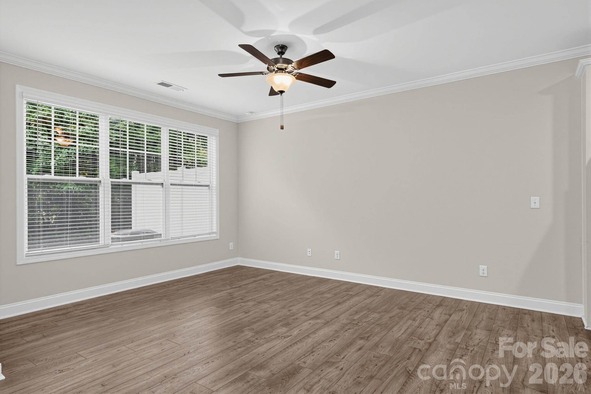 8727 Harris Lake Lane Property Photo 5