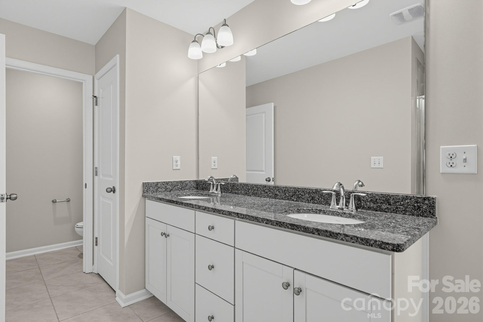 8727 Harris Lake Lane Property Photo 14