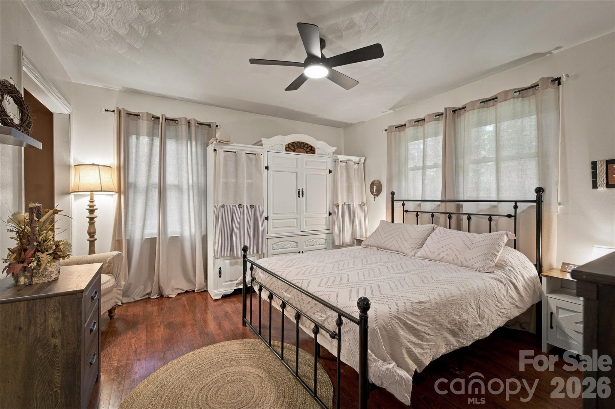 4753 Calico Road Property Photo 6