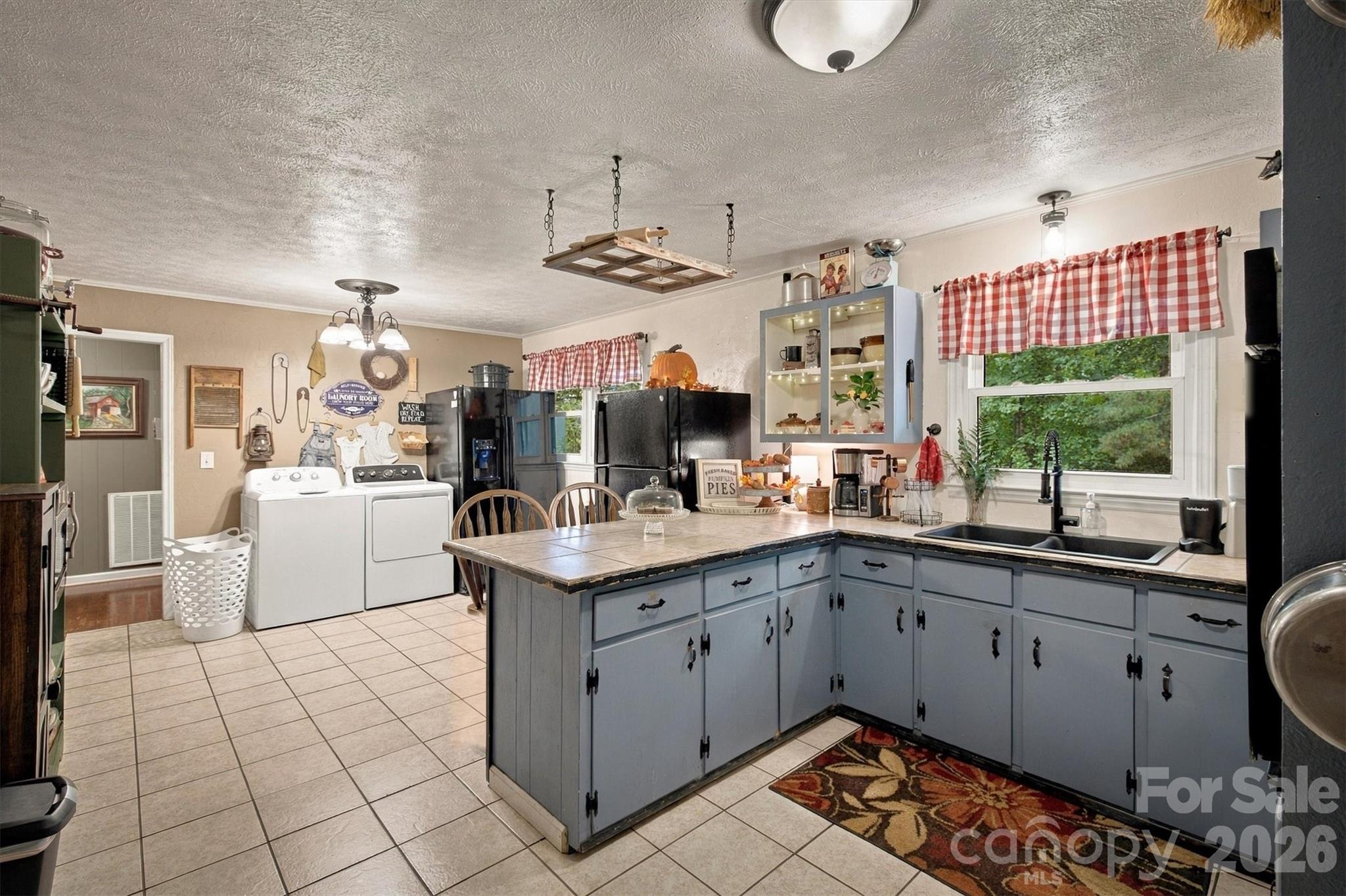 4753 Calico Road Property Photo 10