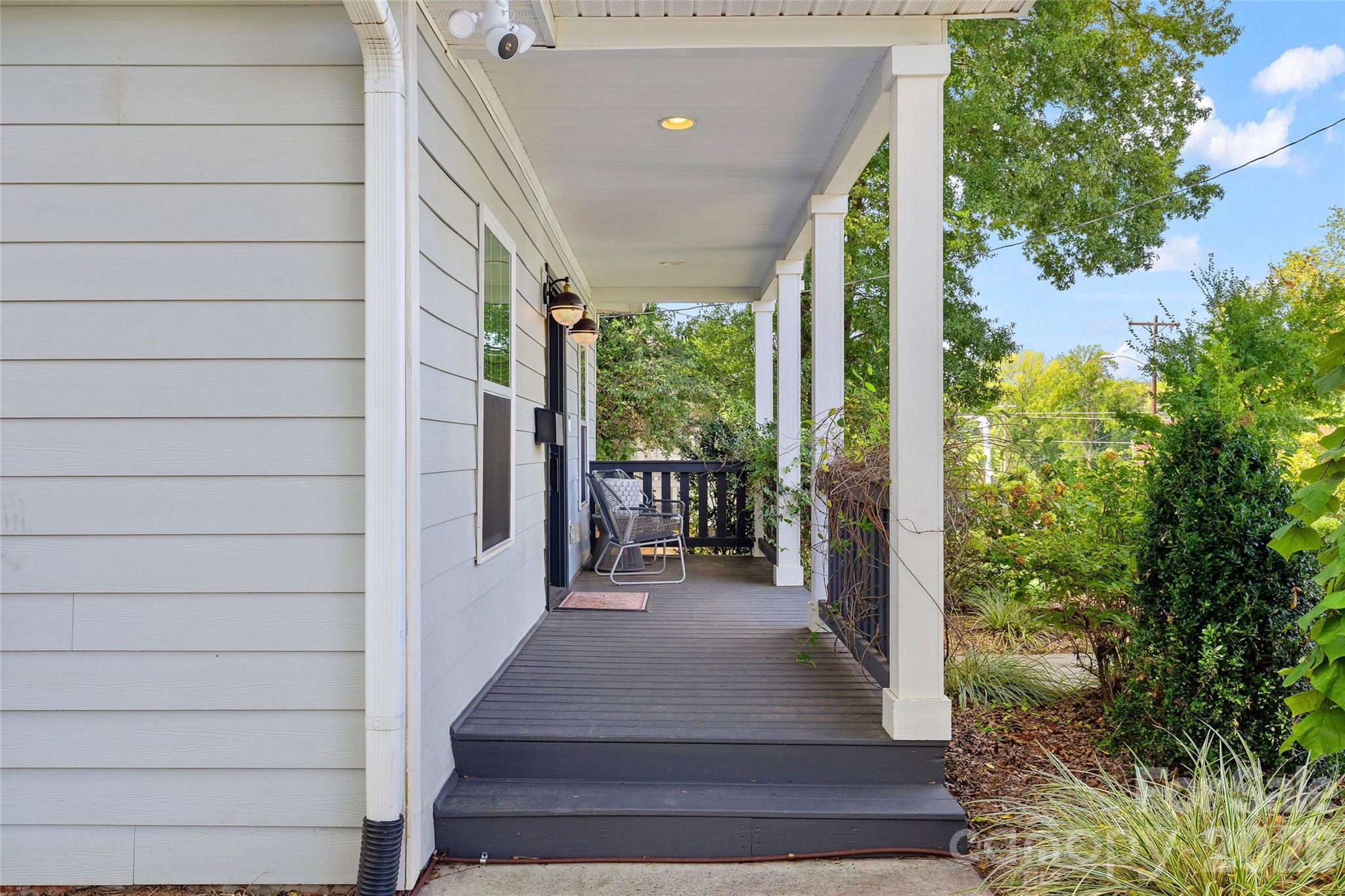 515 State Street Property Photo 4