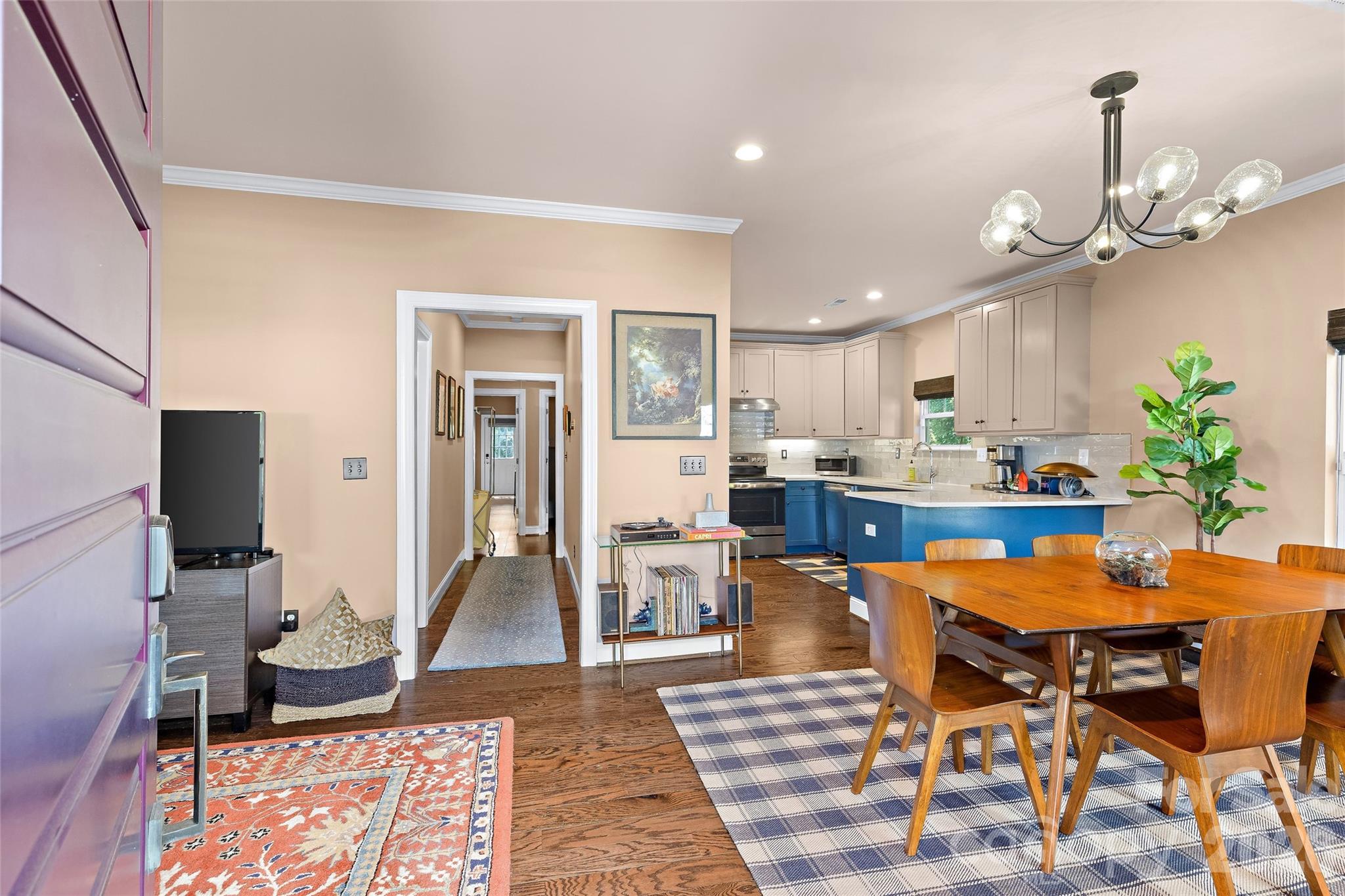 515 State Street Property Photo 5