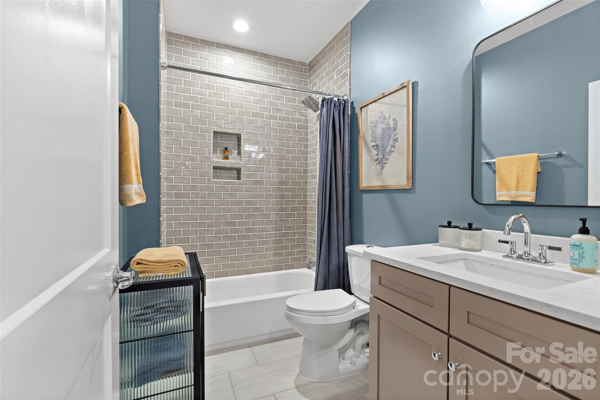 515 State Street Property Photo 15