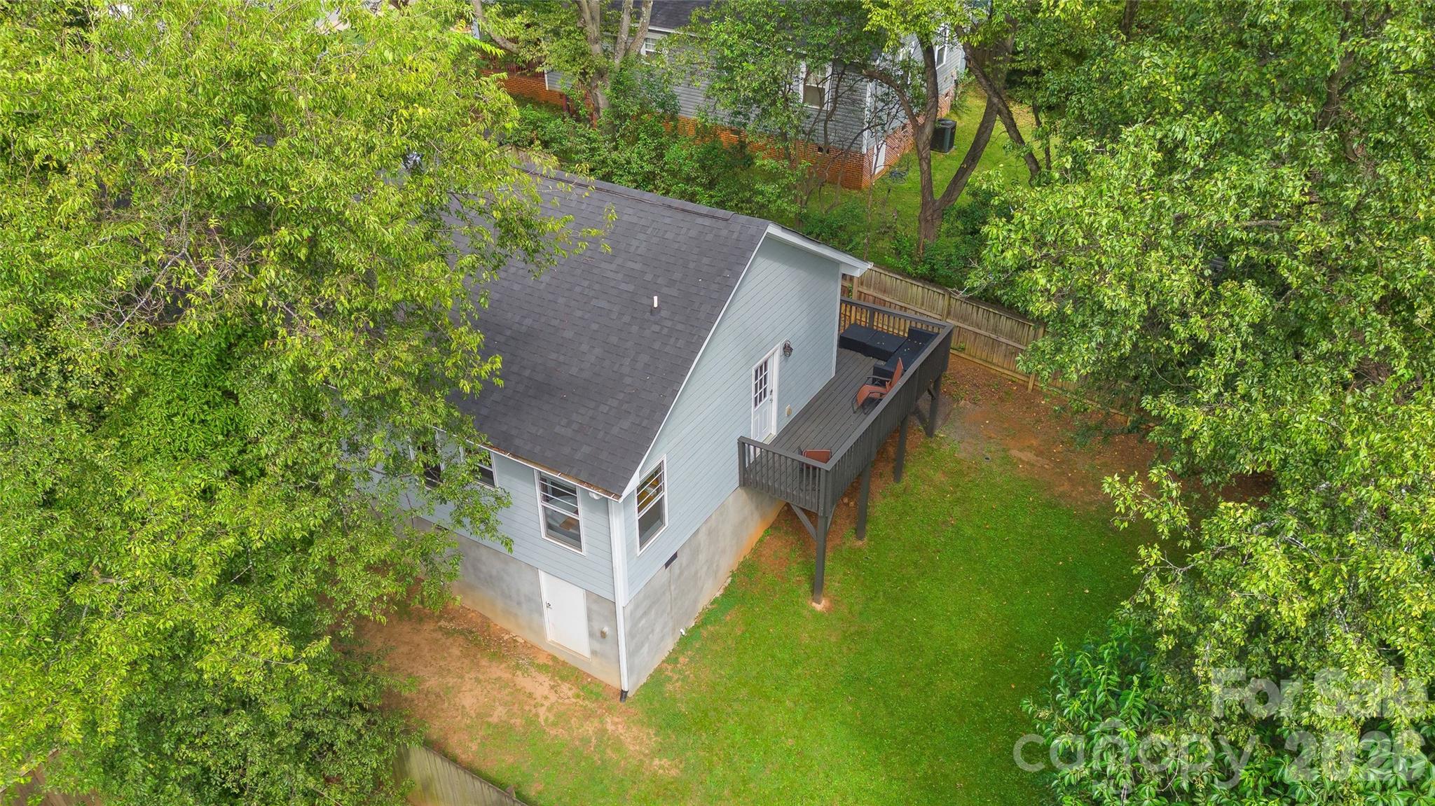 515 State Street Property Photo 19
