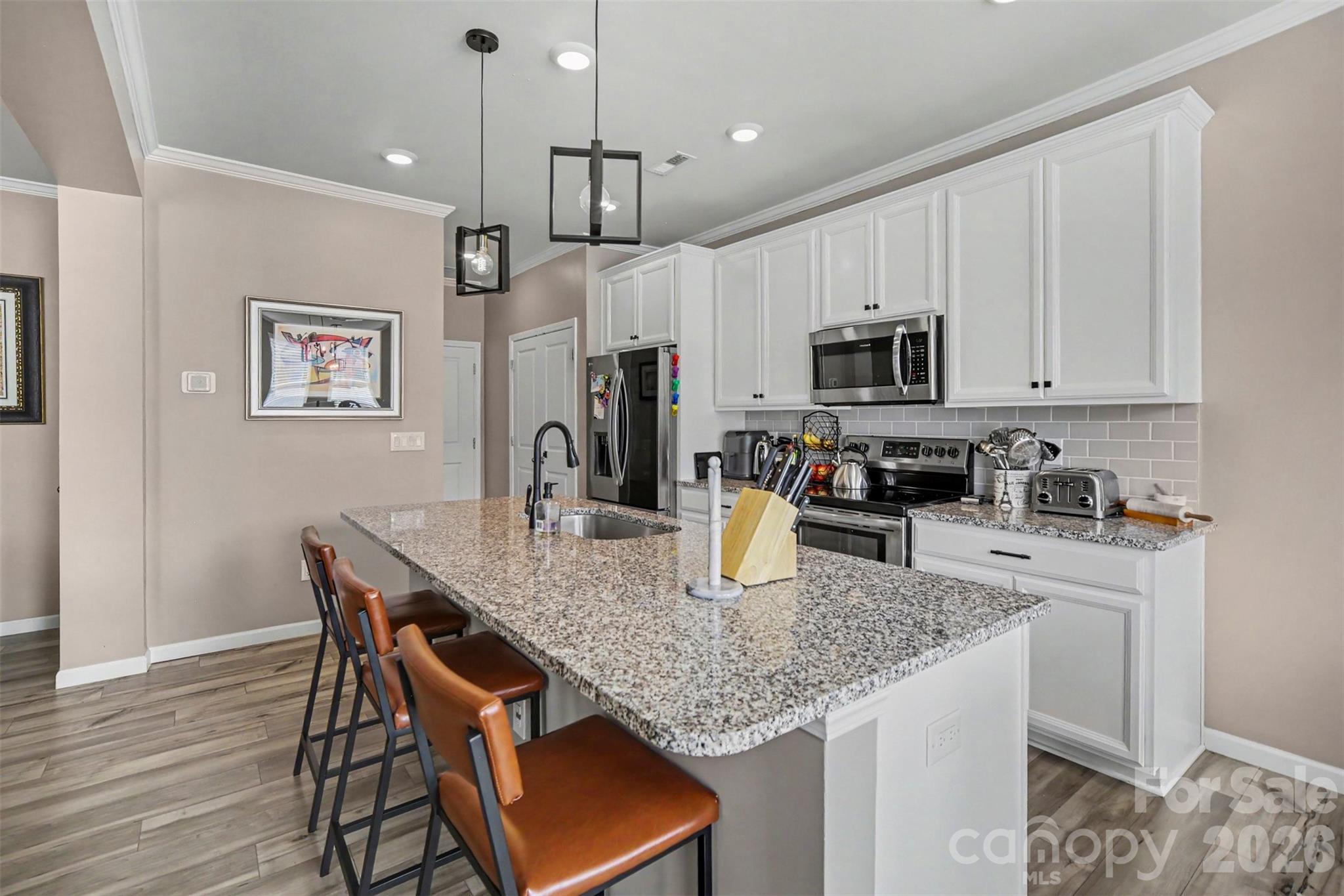 8131 Merryvale Lane Property Photo 13