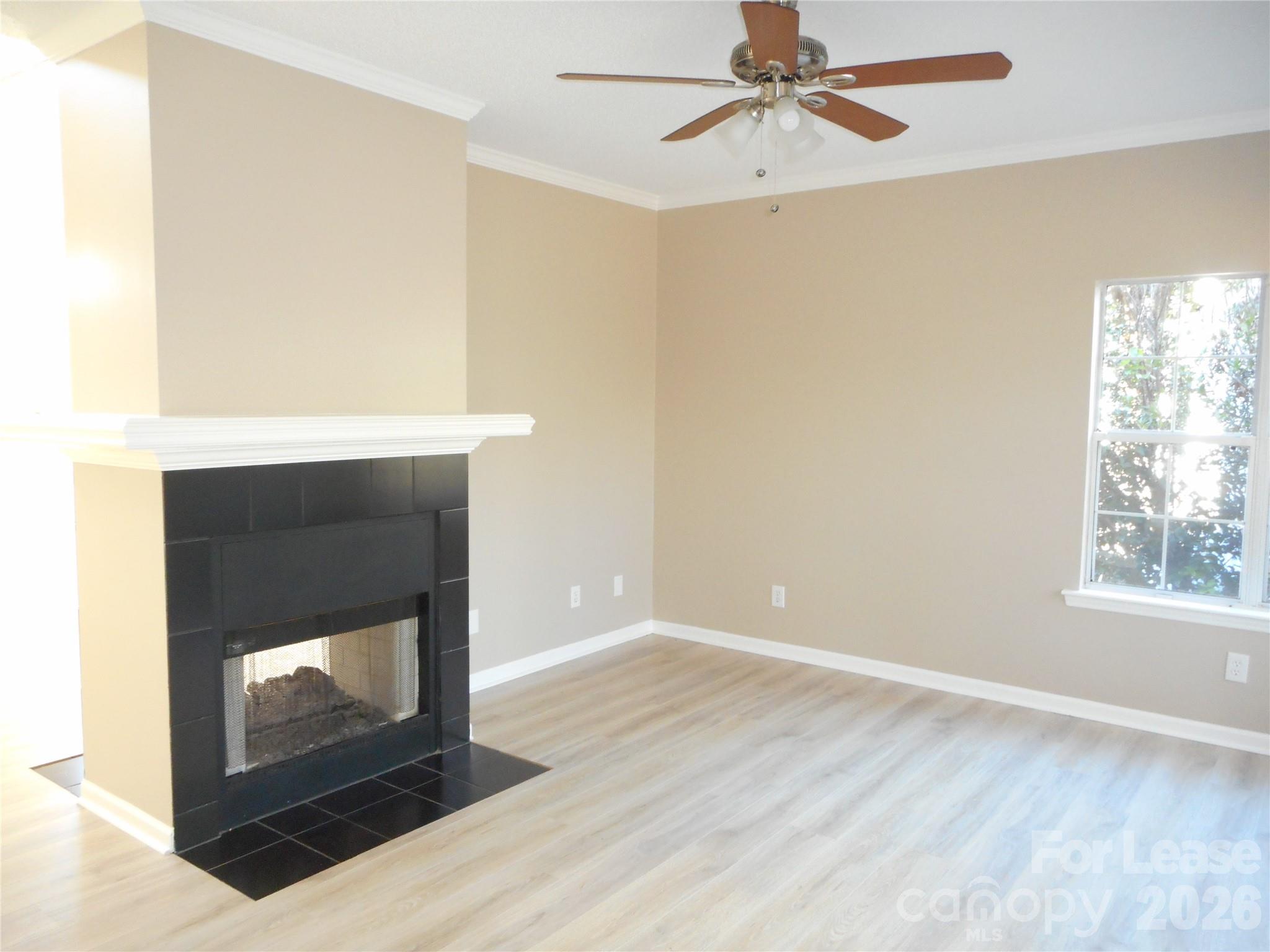 6611 Flat Creek Drive Property Photo 3