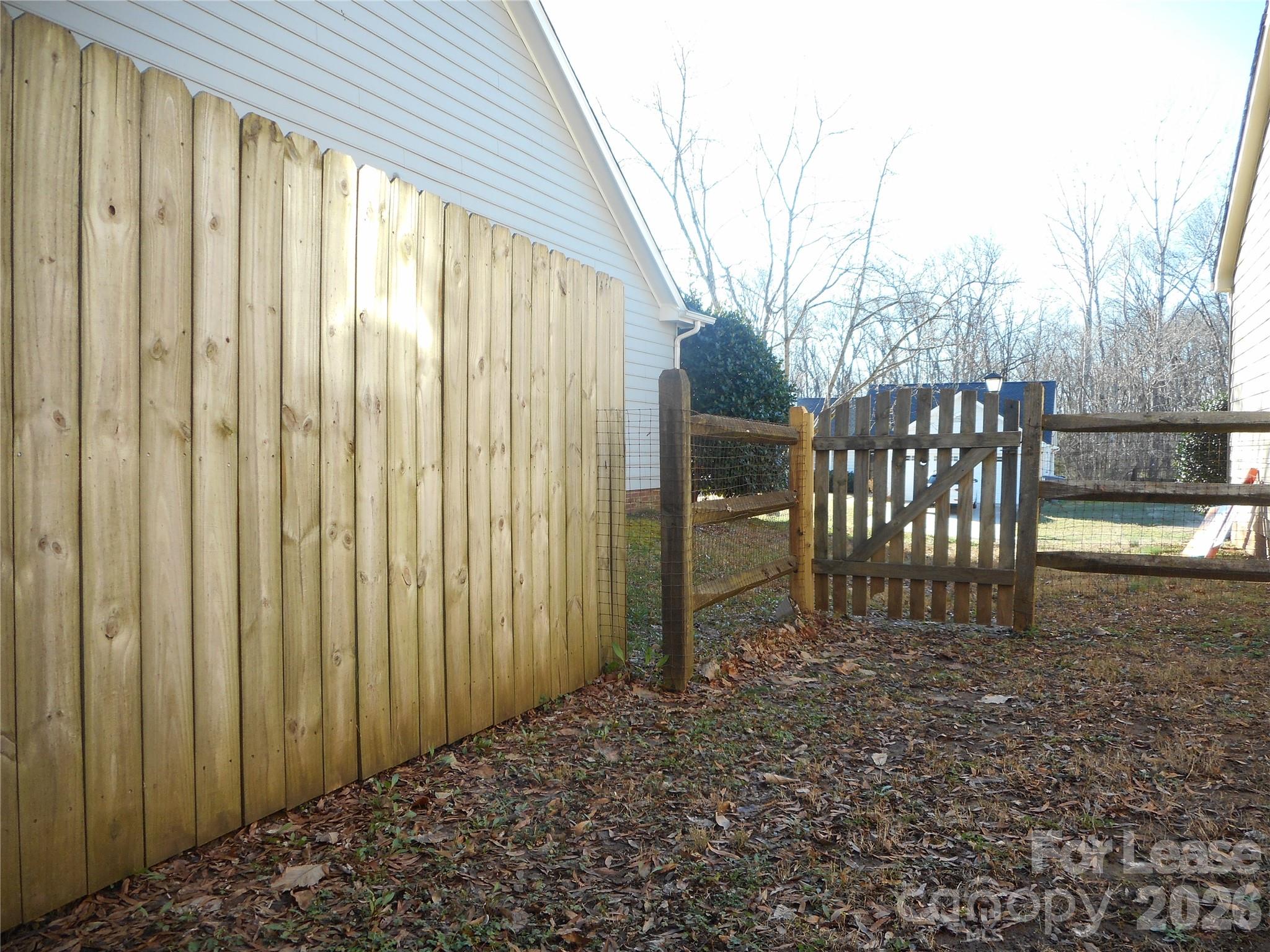 6611 Flat Creek Drive Property Photo 10