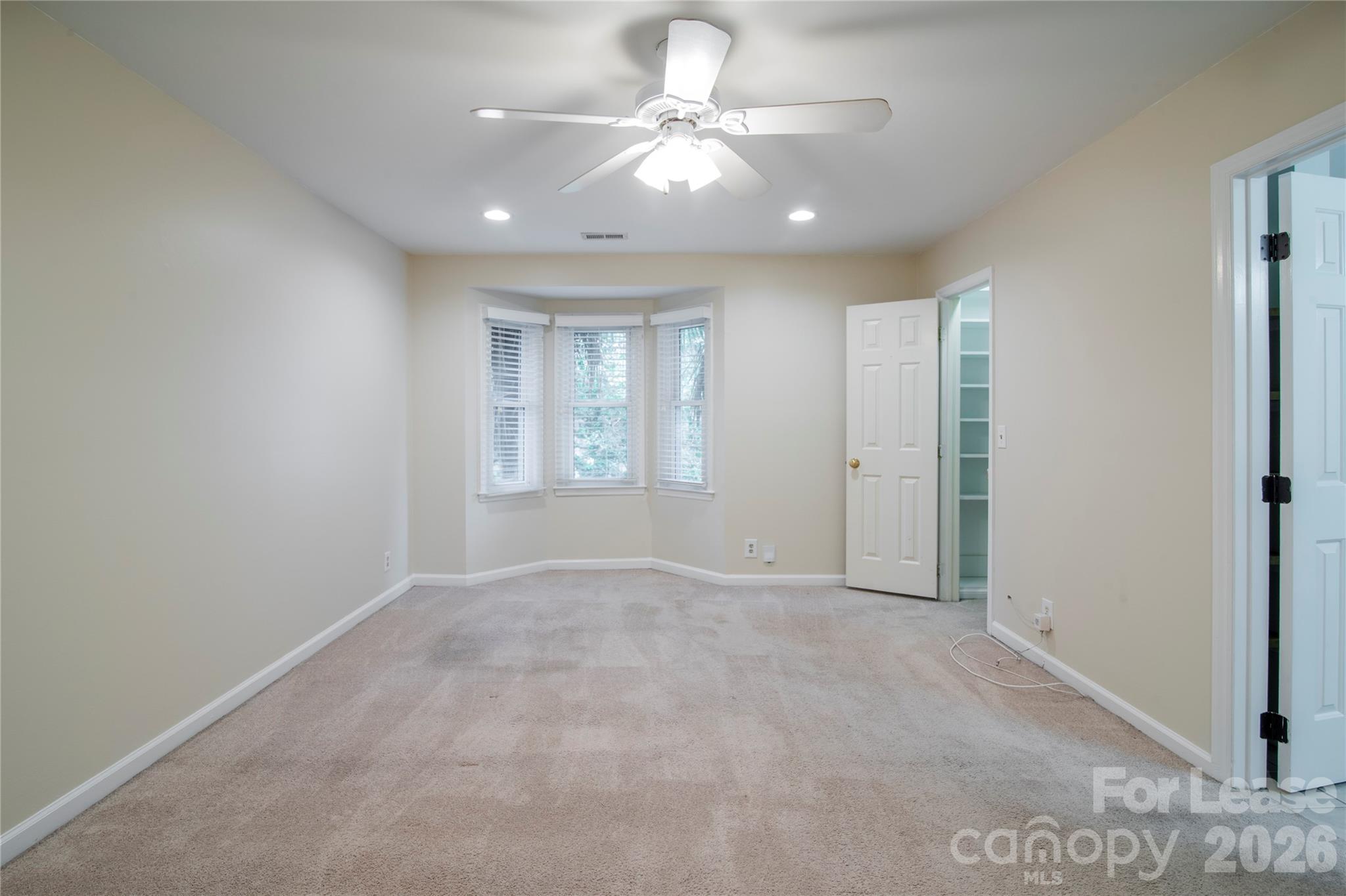 807 Greenleaf Avenue Property Photo 17
