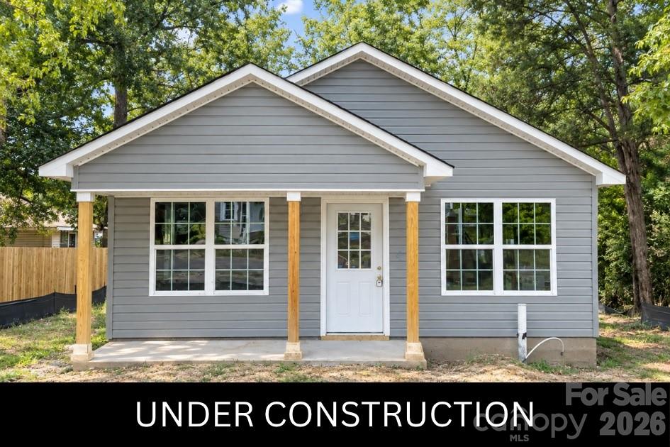 660 Flint Street Property Photo 1