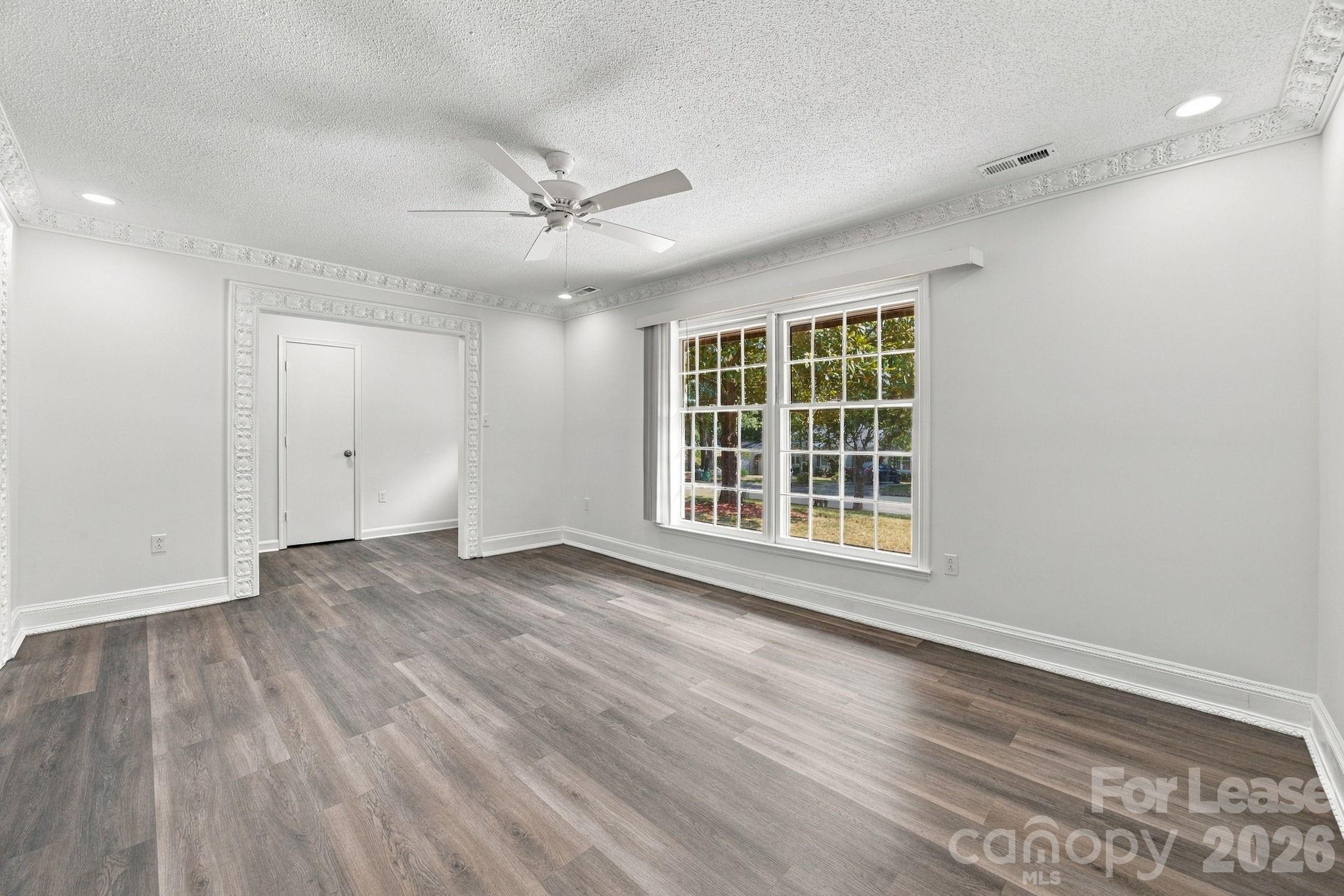 7724 Winterset Drive Property Photo 13