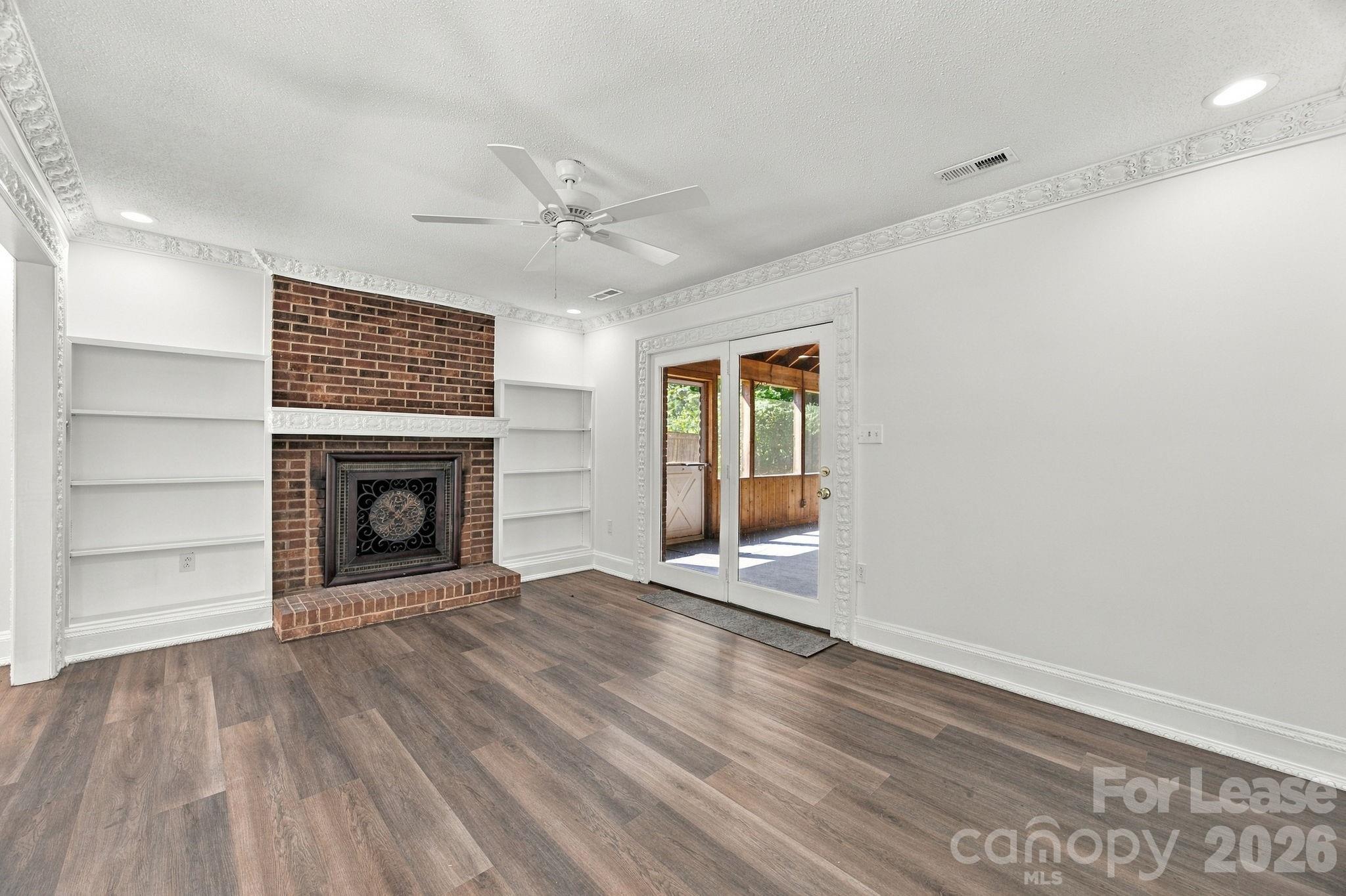7724 Winterset Drive Property Photo 16