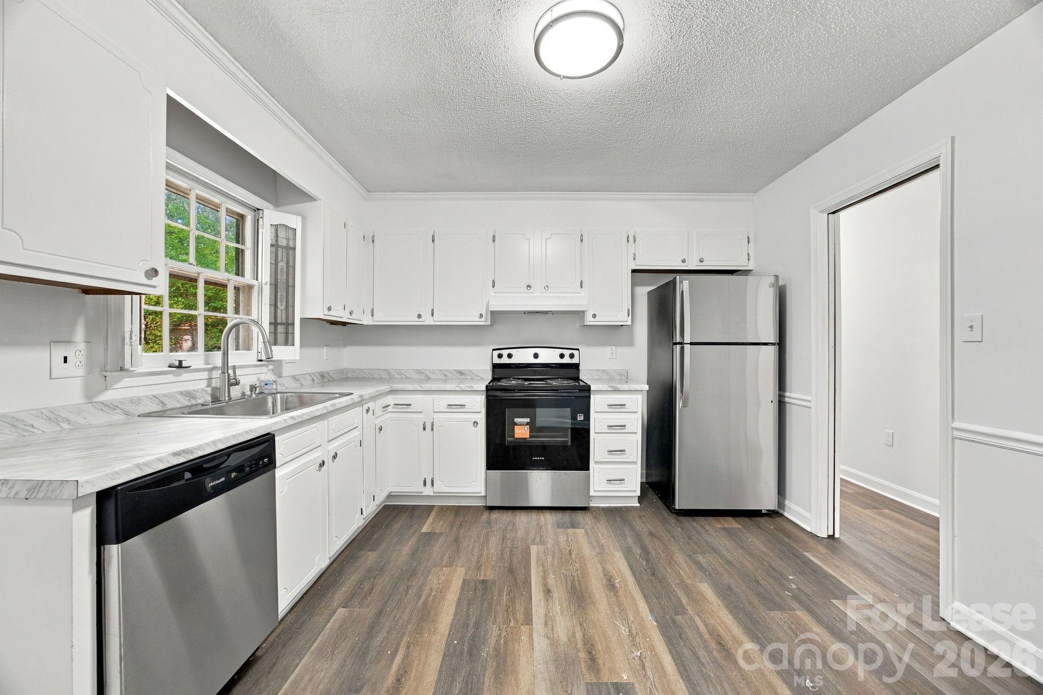 7724 Winterset Drive Property Photo 17
