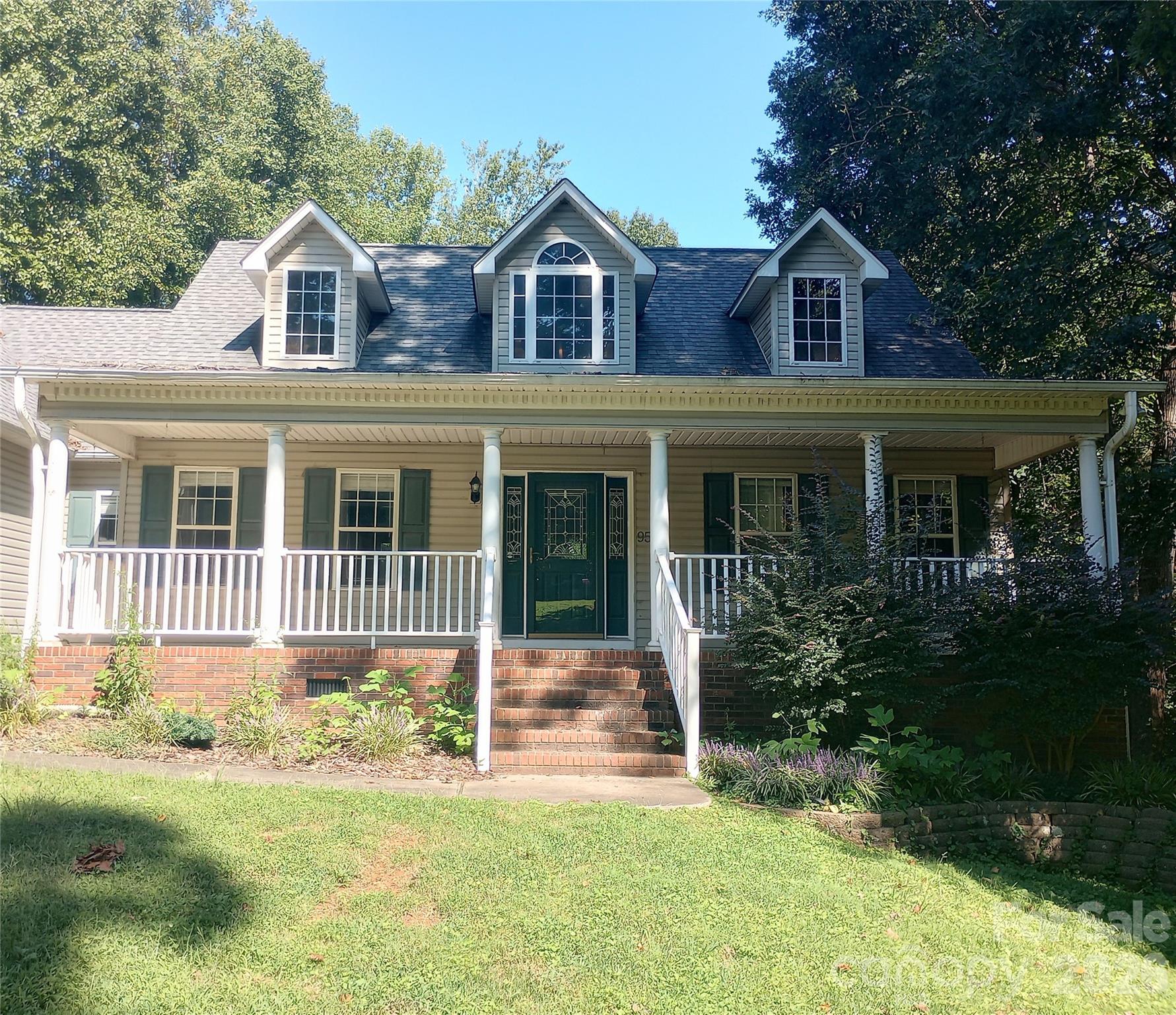 9575 Old Concord Road Property Photo 1