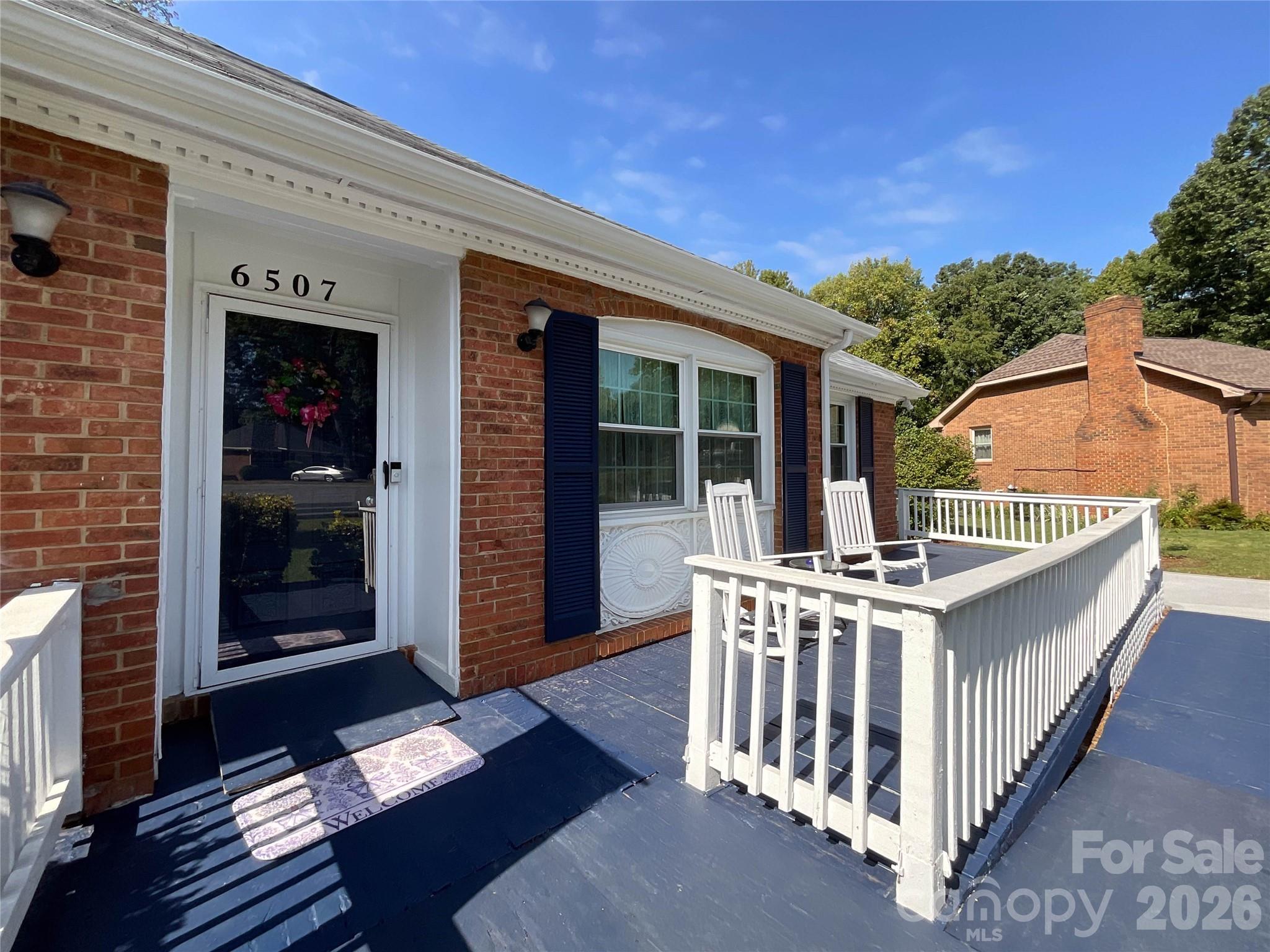 6507 Paleface Place Property Photo 4