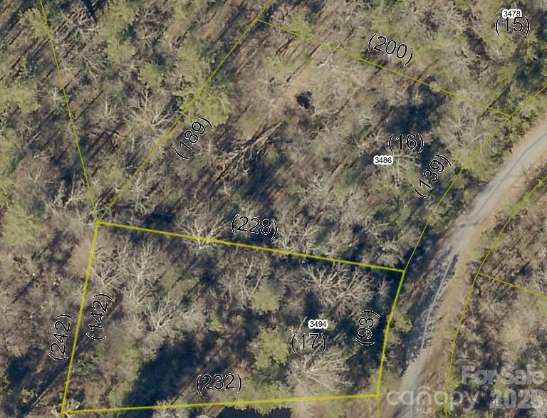 3486, 3494 Lake Drive Property Photo 3