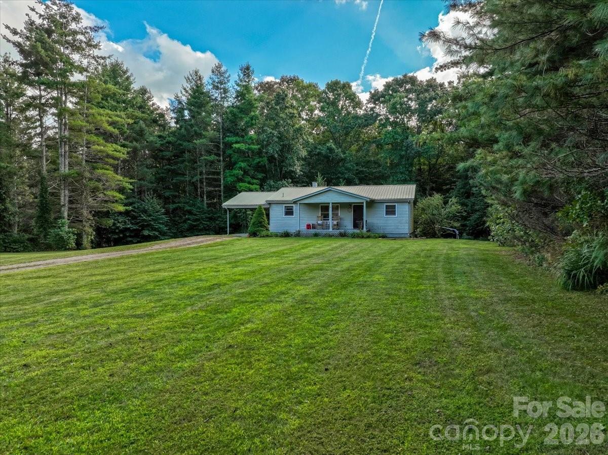 1840 White Oak Road Property Photo 1