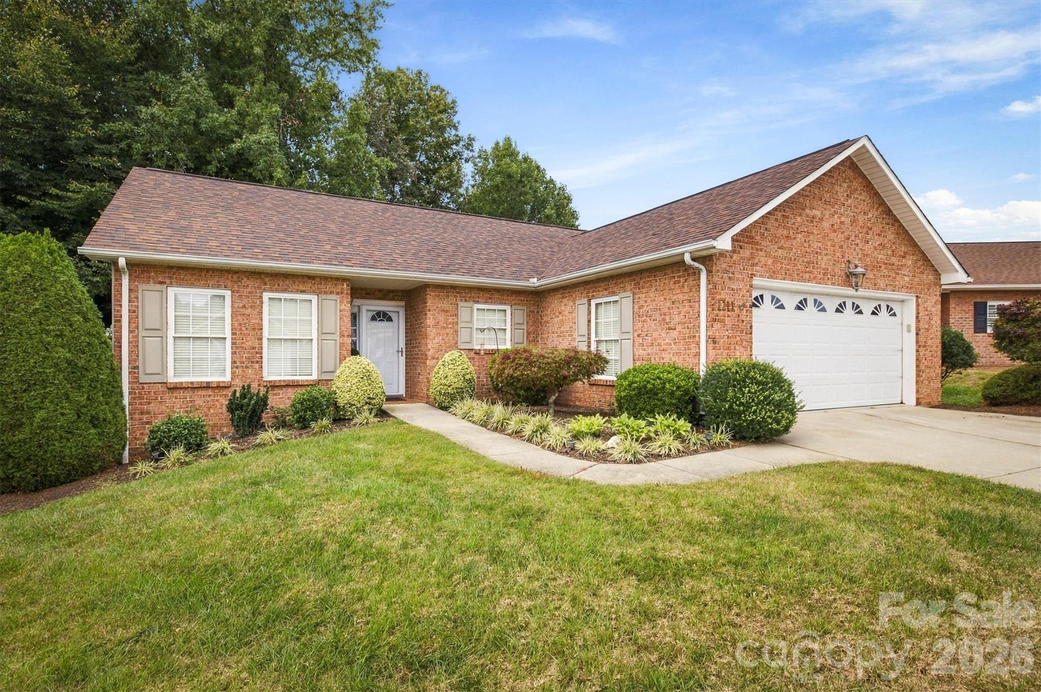 1211 Wexford Village Circle Property Photo 1