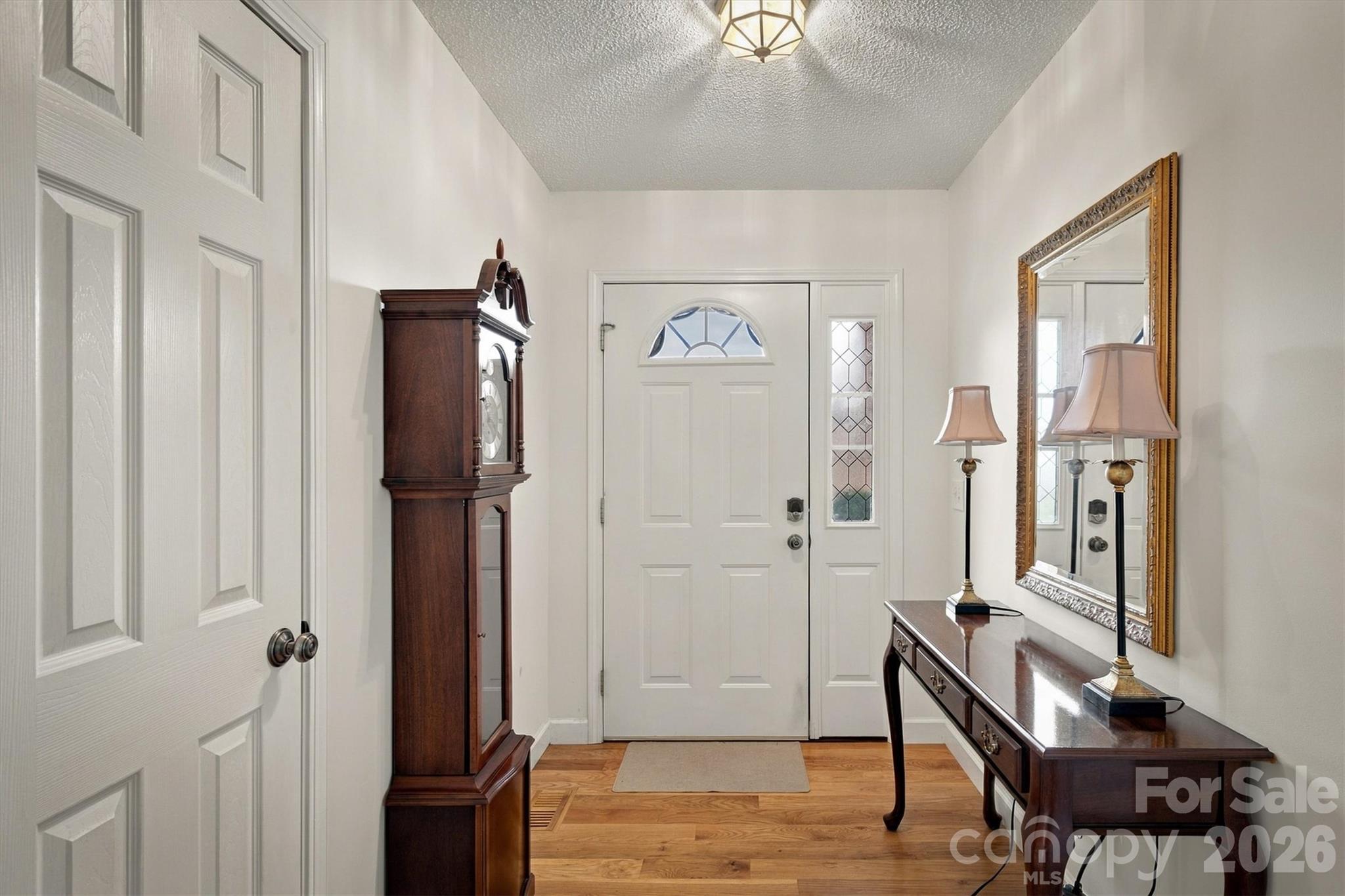 1211 Wexford Village Circle Property Photo 5