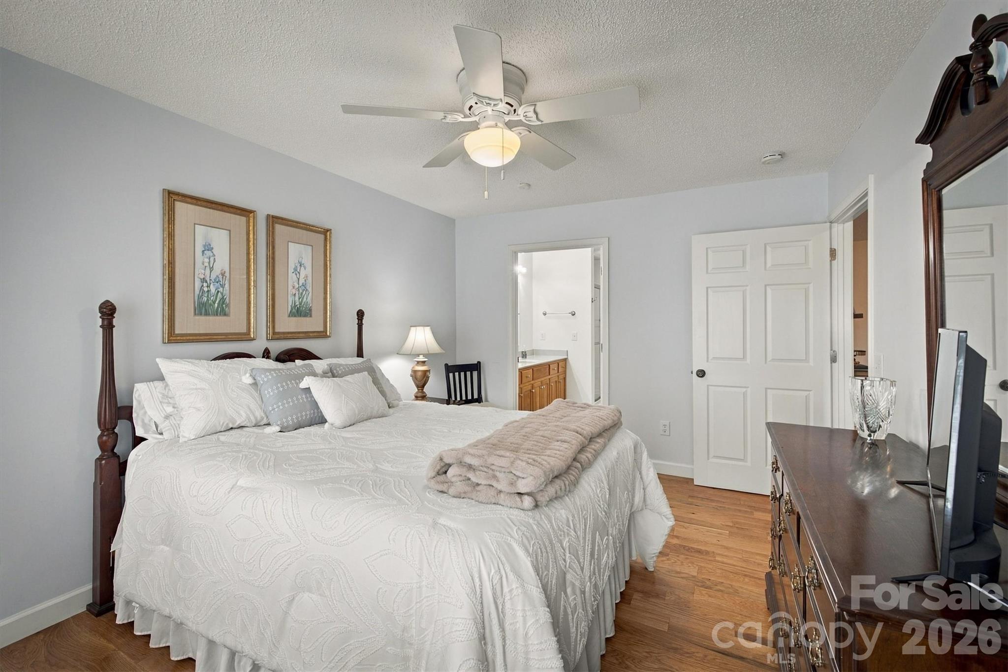 1211 Wexford Village Circle Property Photo 6