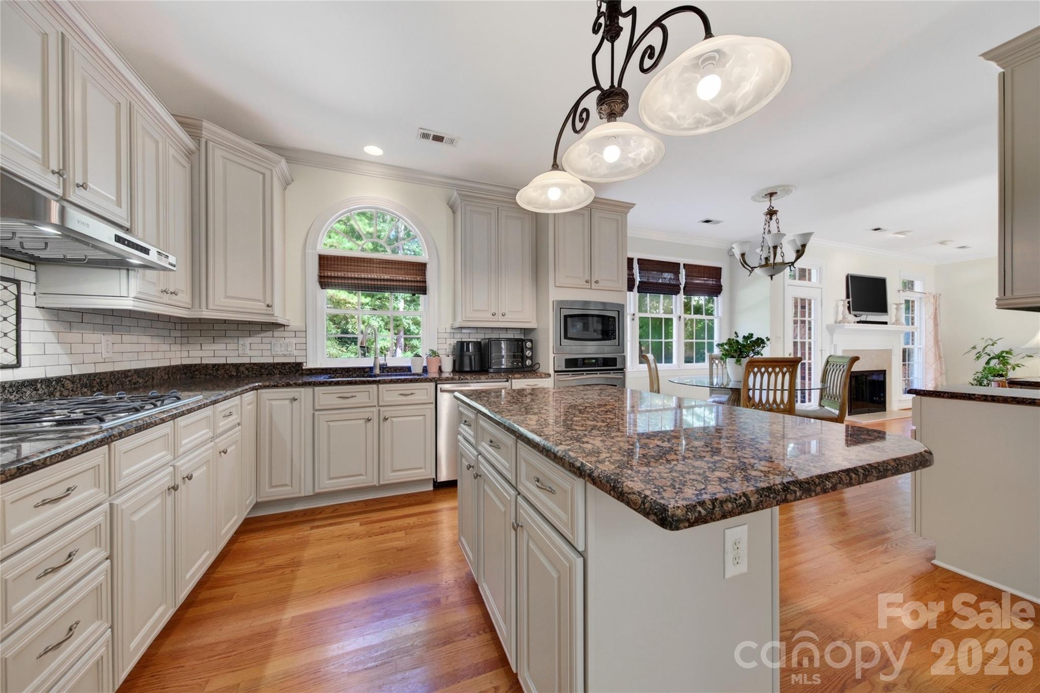 12135 Darby Chase Drive Property Photo 15