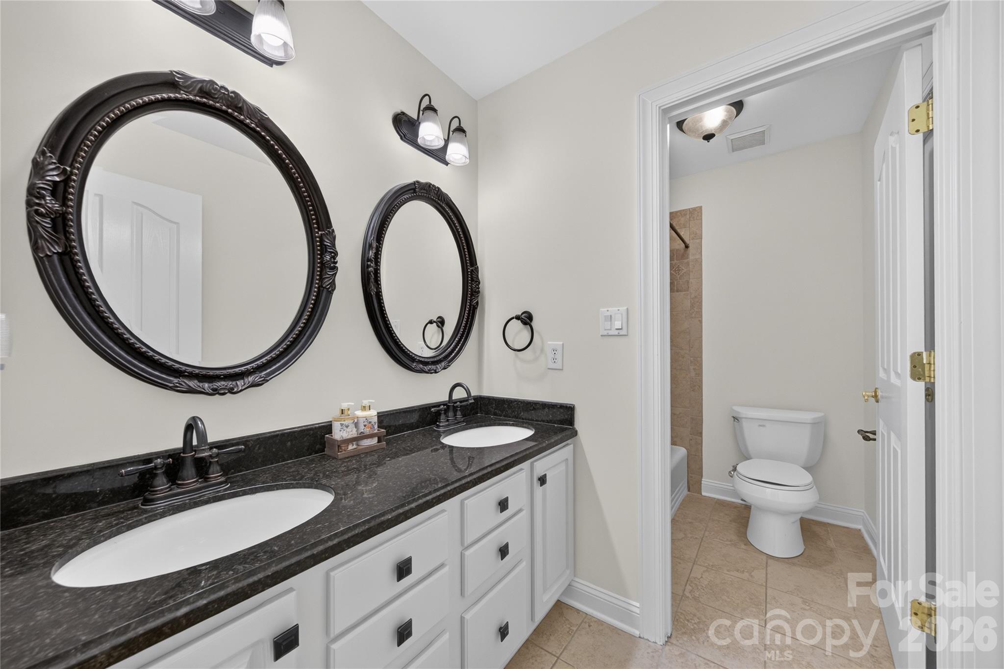 12135 Darby Chase Drive Property Photo 26
