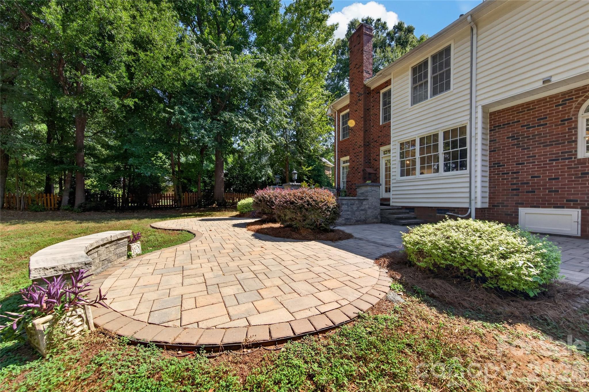 12135 Darby Chase Drive Property Photo 36