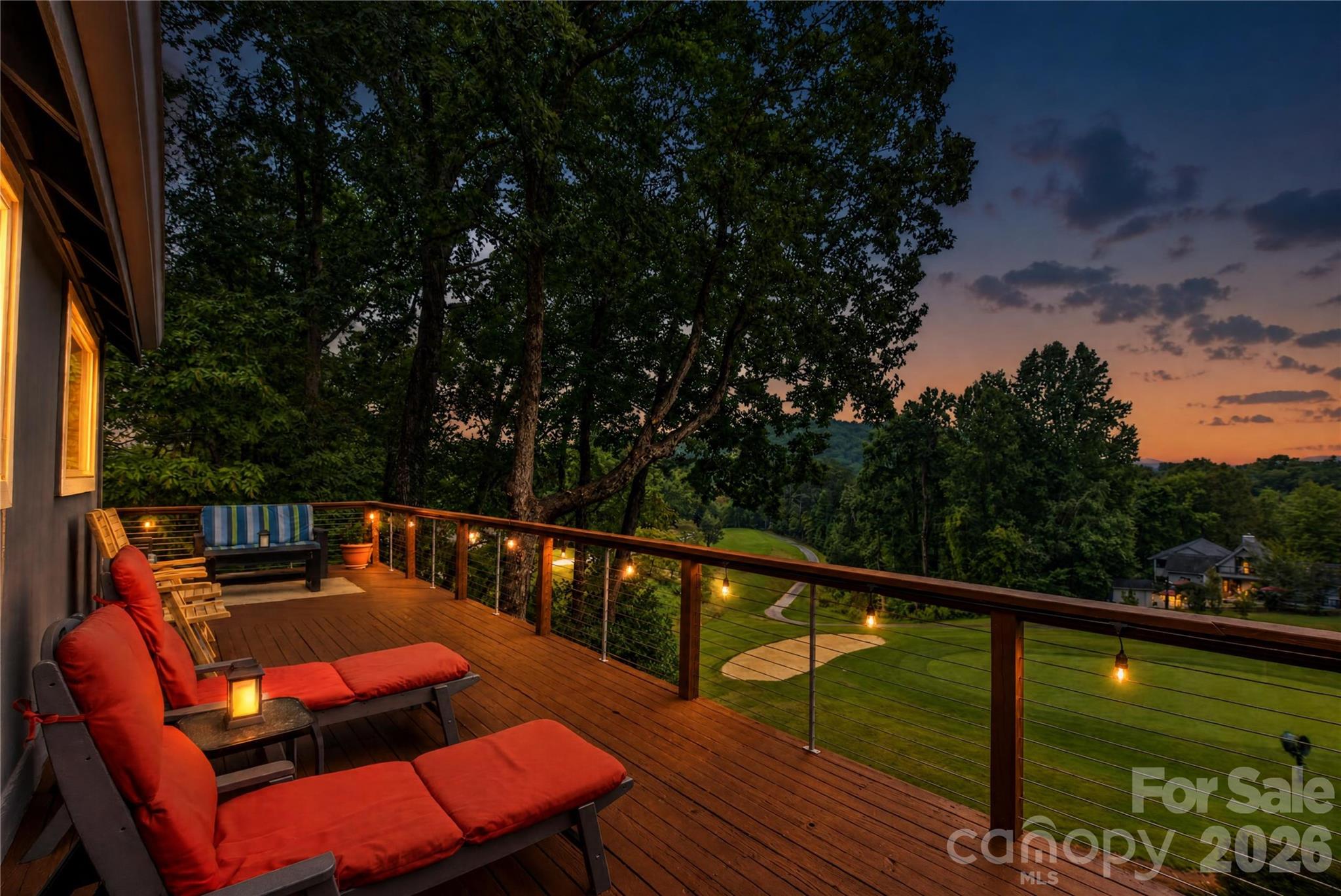 196 Fern Loop Property Photo 26
