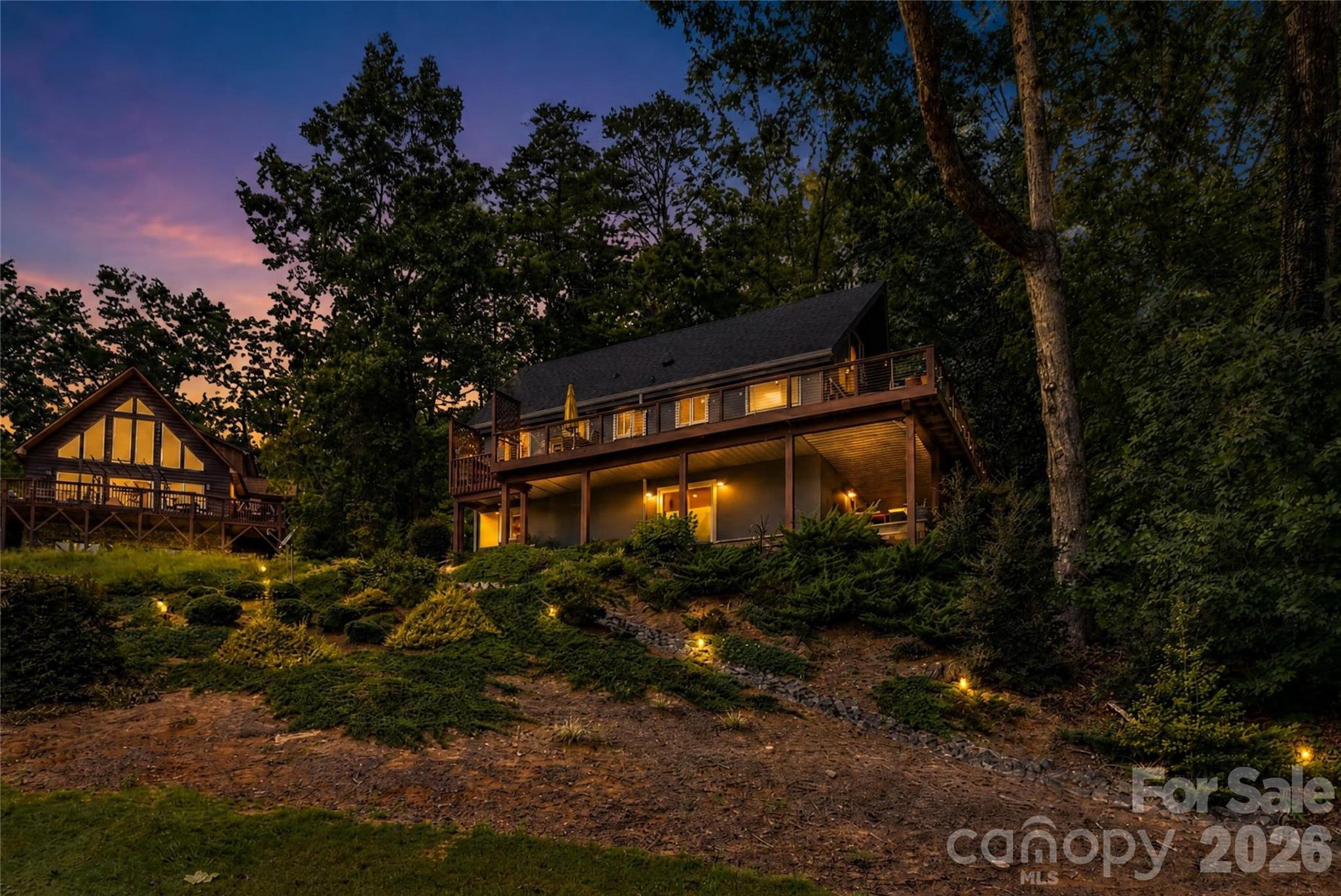 196 Fern Loop Property Photo 29