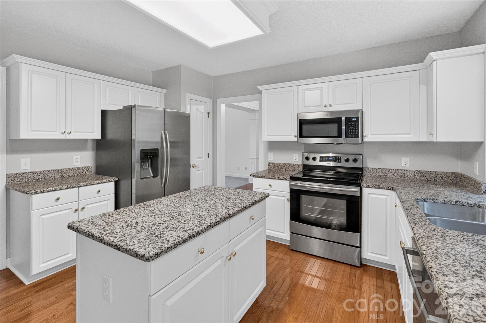 5726 Swanston Drive Property Photo 12
