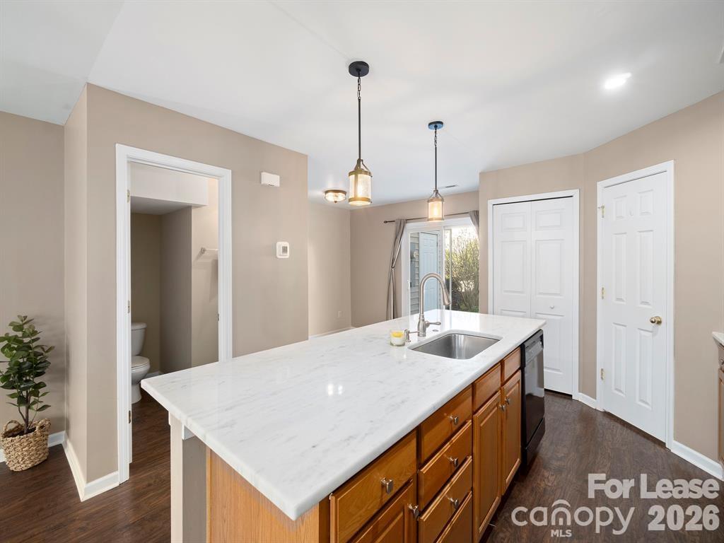 18461 Streamline Court Property Photo 3
