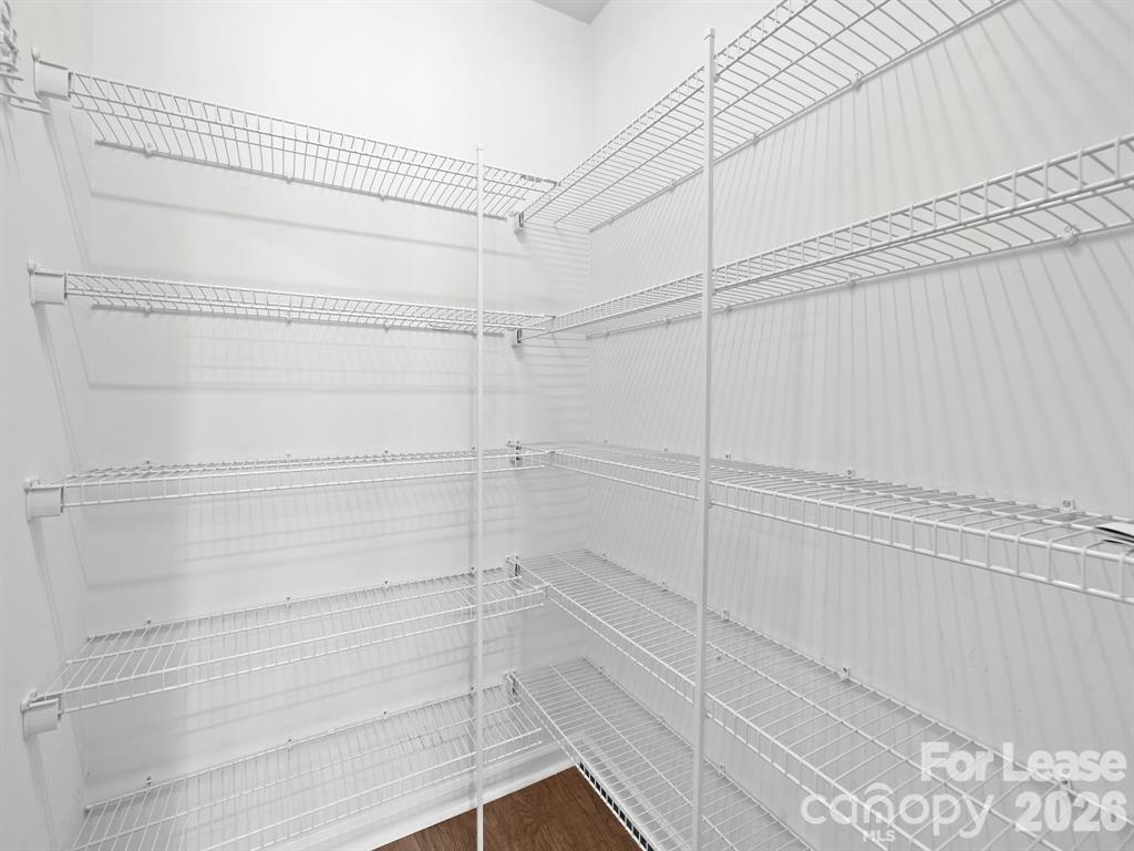 18461 Streamline Court Property Photo 6